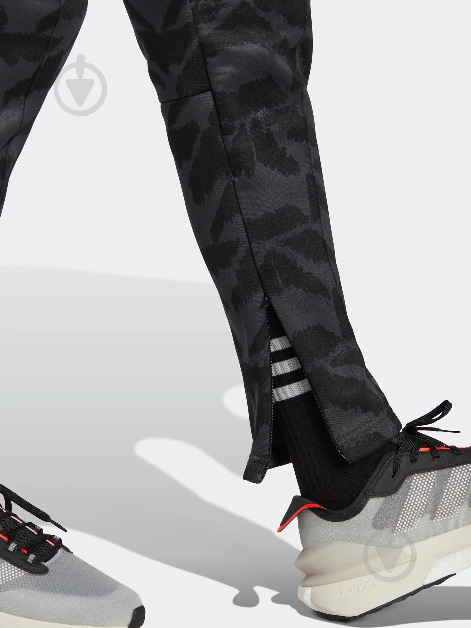 Брюки Adidas IC6655 р. L черный - фото 5