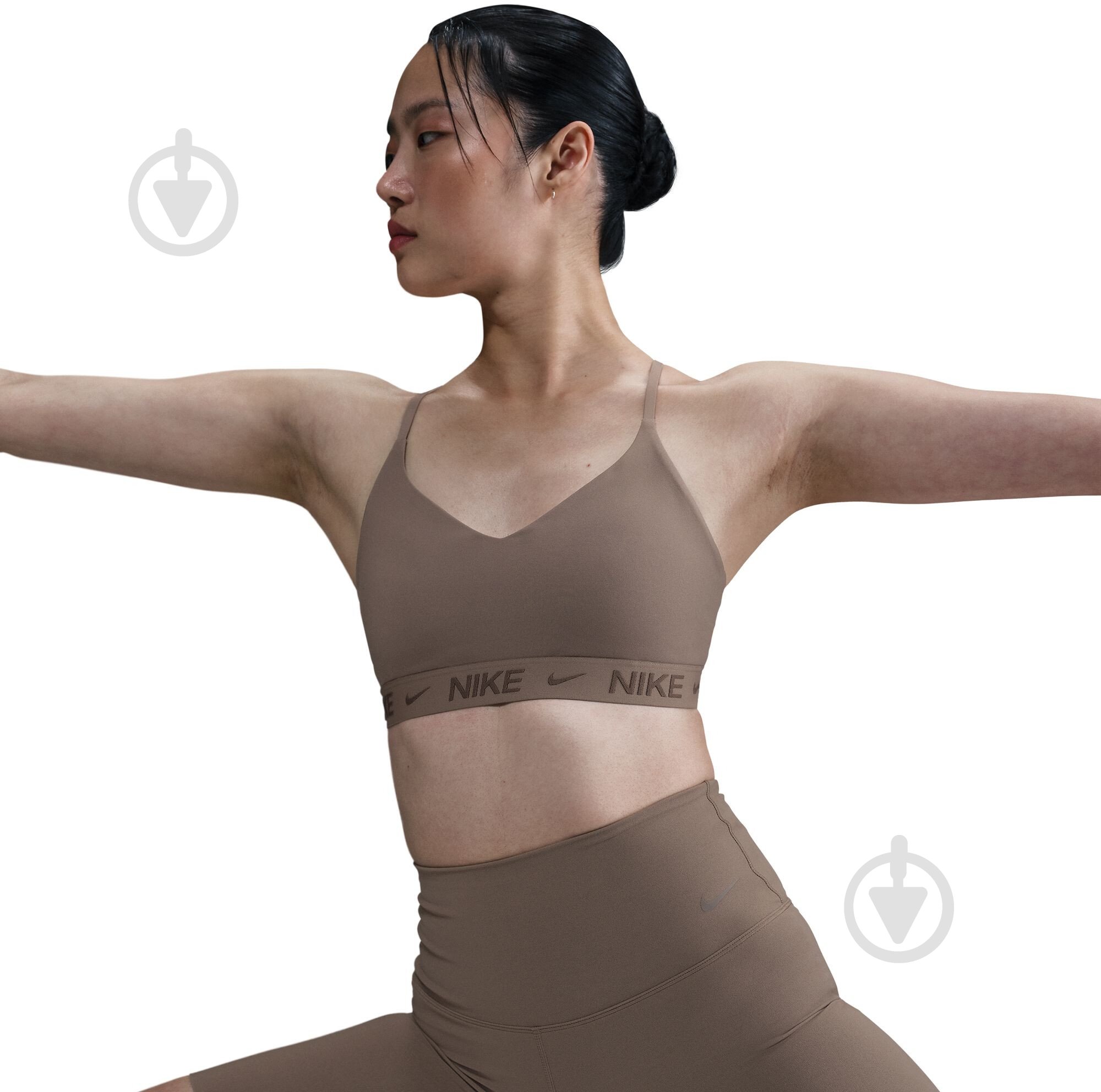 Бра Nike W NK DF INDY LGT SPT BRA FD1062-233 р.XL коричневый - фото 6 Бра Nike W NK DF INDY LGT SPT BRA FD1062-233 р.XL коричневый - фото 6