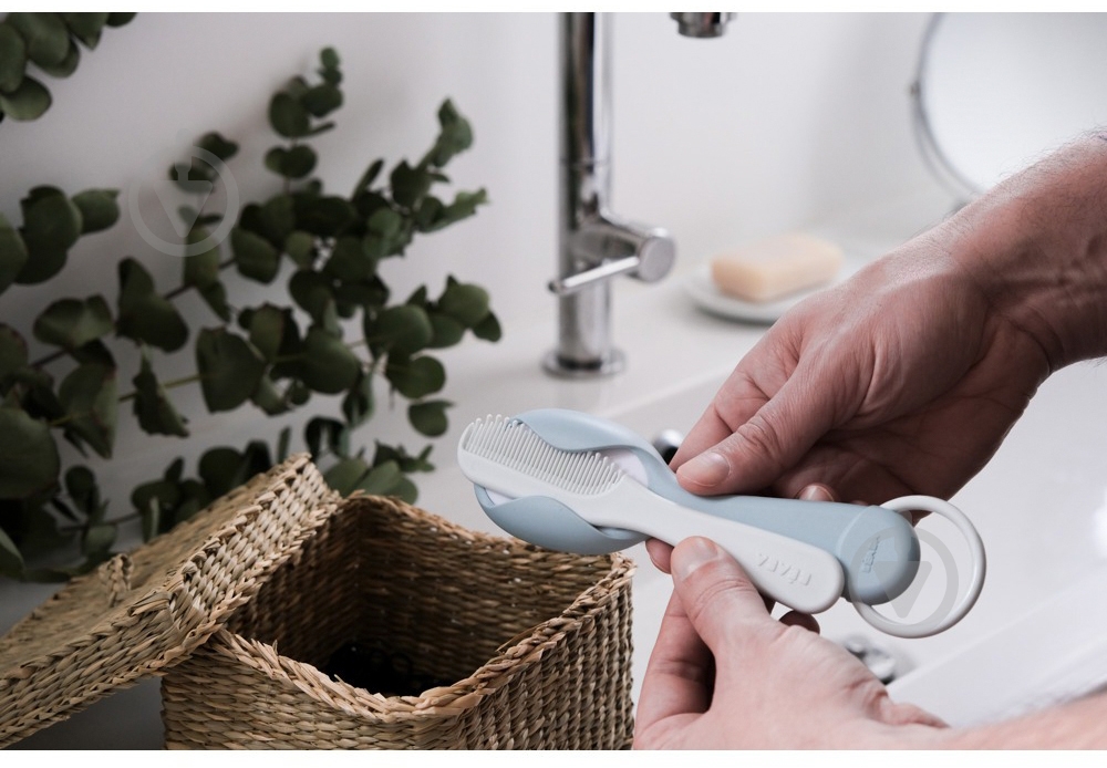 Набір Beaba гребінь + щітка зелений (920366) - фото 5 Набір Beaba гребінь + щітка зелений (920366) - фото 5