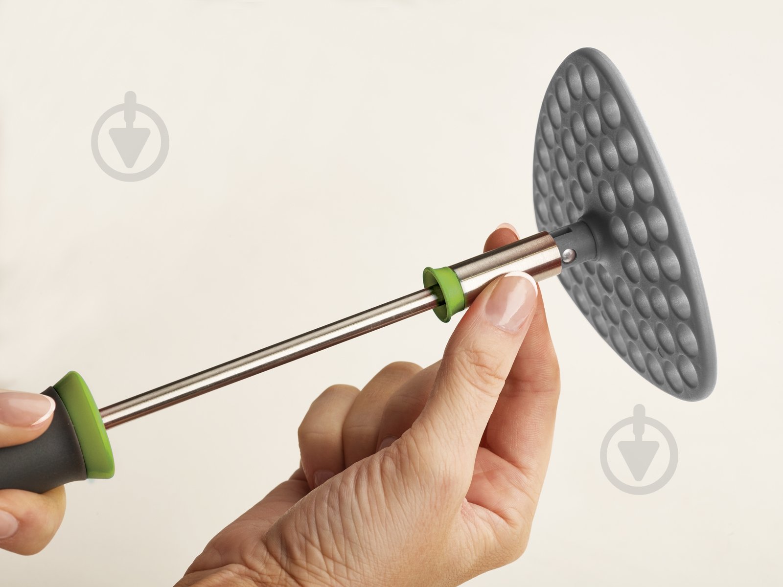 Картофелемялка Joseph Joseph DELTA 1000697 - фото 4