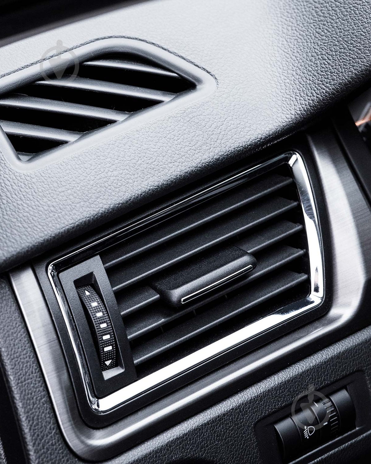 Очиститель-полироль CARBONAX 720 мл - фото 3