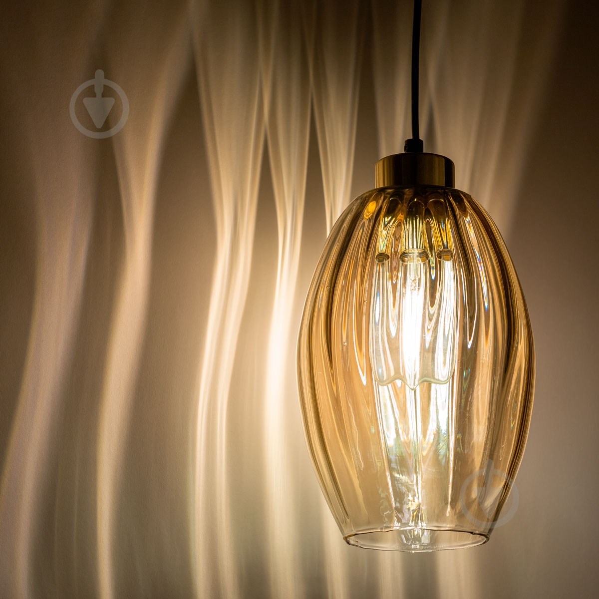 Підвіс TK Lighting Sebo 250 мм 3PL-4634 3x15 Вт E27 бурштиновий - фото 2 Підвіс TK Lighting Sebo 250 мм 3PL-4634 3x15 Вт E27 бурштиновий - фото 2