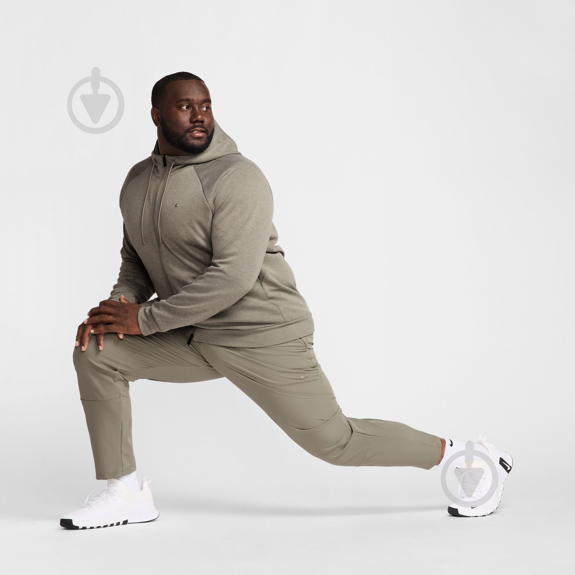 Джемпер Nike M NK DF UV PRIMARY FZ HOODIE FZ0967-320 р.L хакі - фото 18 Джемпер Nike M NK DF UV PRIMARY FZ HOODIE FZ0967-320 р.L хакі - фото 18