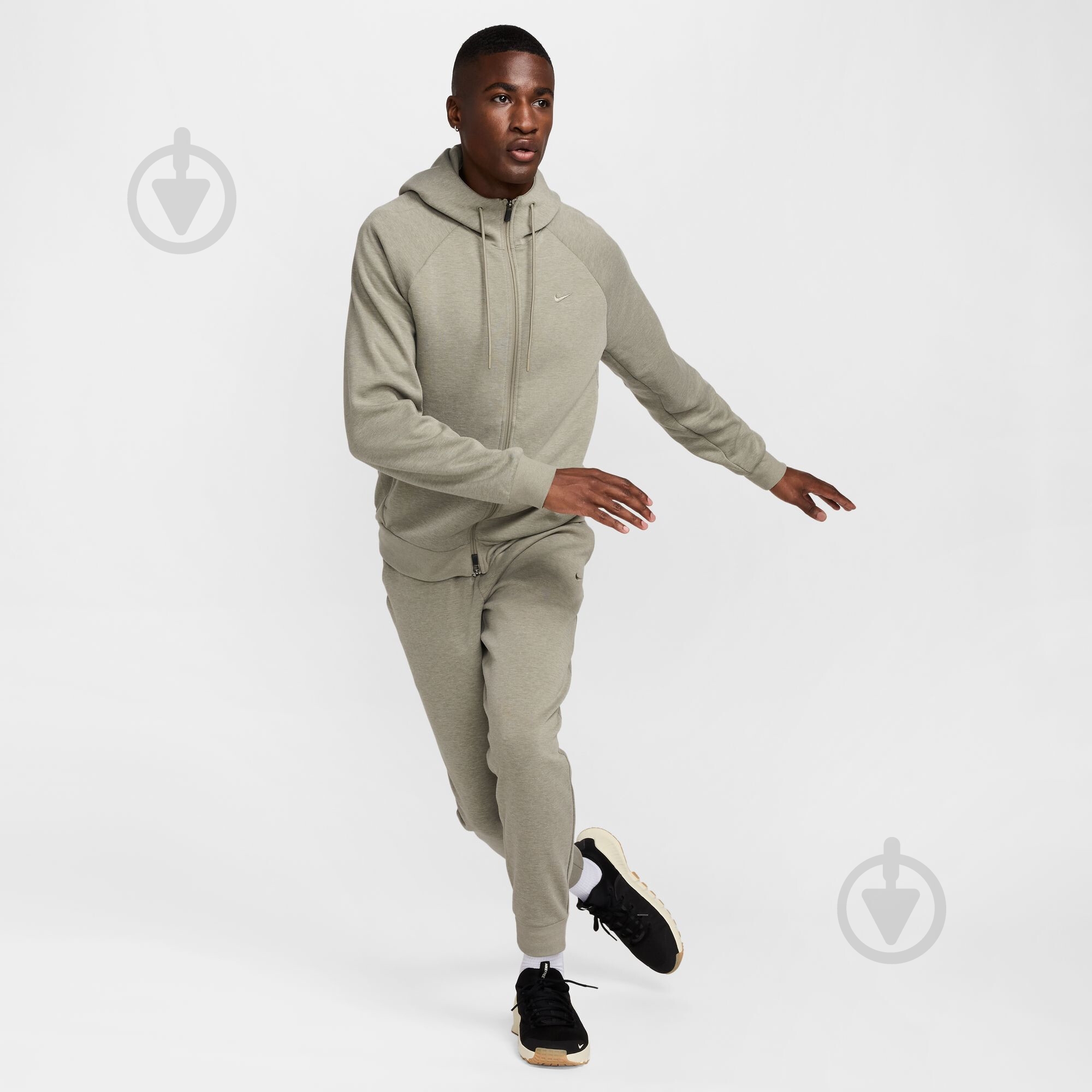 Джемпер Nike M NK DF UV PRIMARY FZ HOODIE FZ0967-320 р.L хакі - фото 9