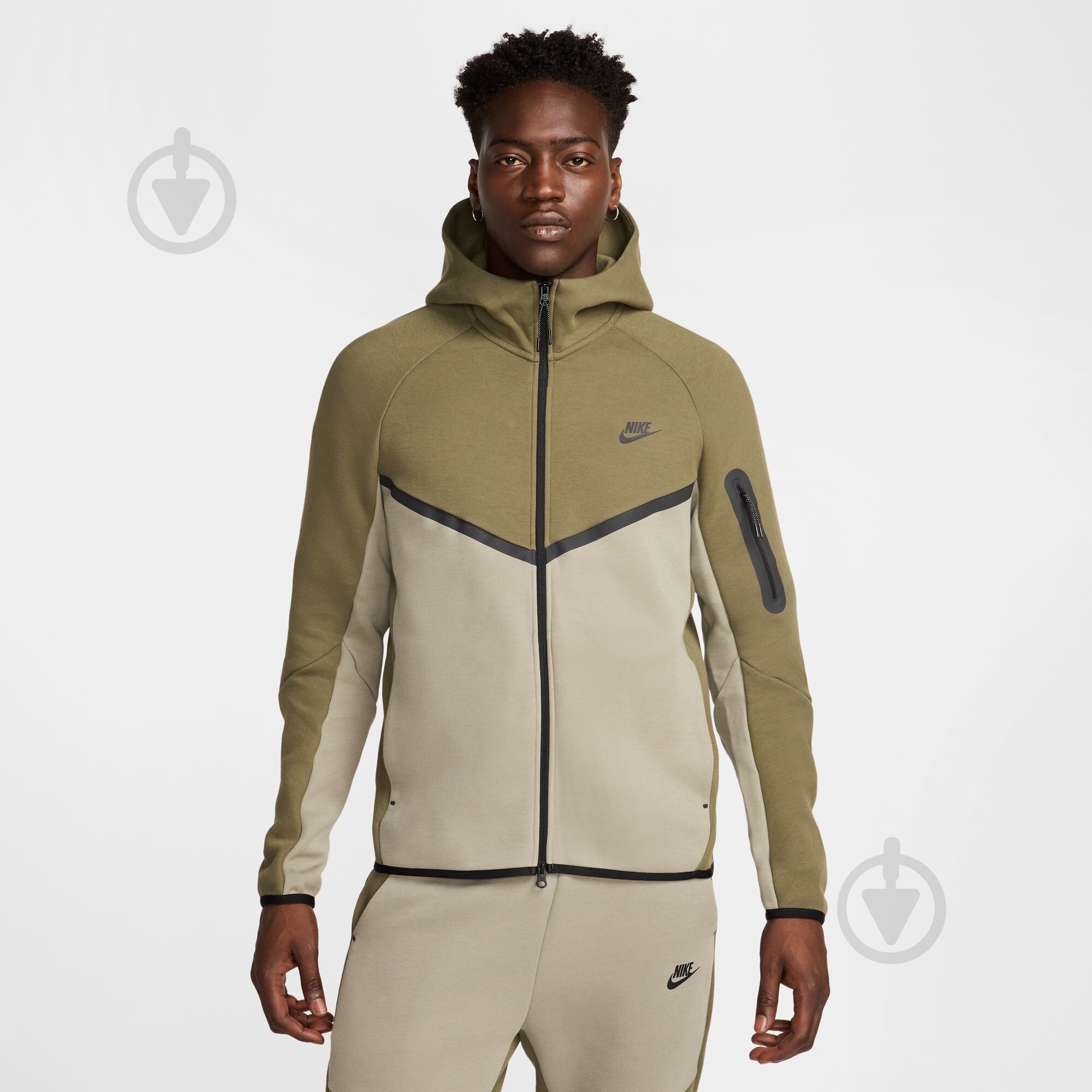 Джемпер Nike M NK TCH FLC FZ WR HOODIE HV0949-222 р.L хаки - фото 1 Джемпер Nike M NK TCH FLC FZ WR HOODIE HV0949-222 р.L хаки - фото 1