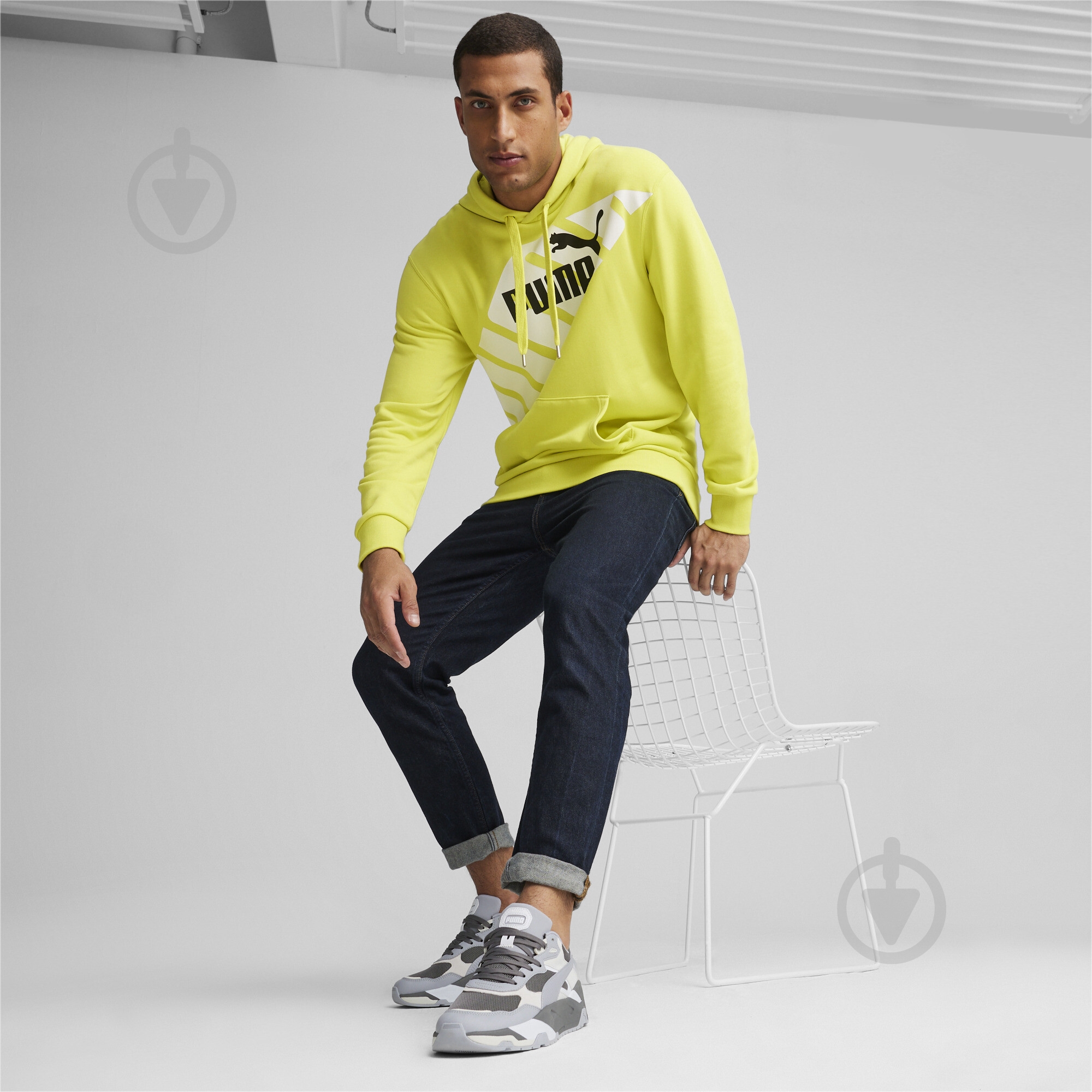 Кросівки чоловічі Puma TRINITY 38928924 р.44 сірі - фото 4