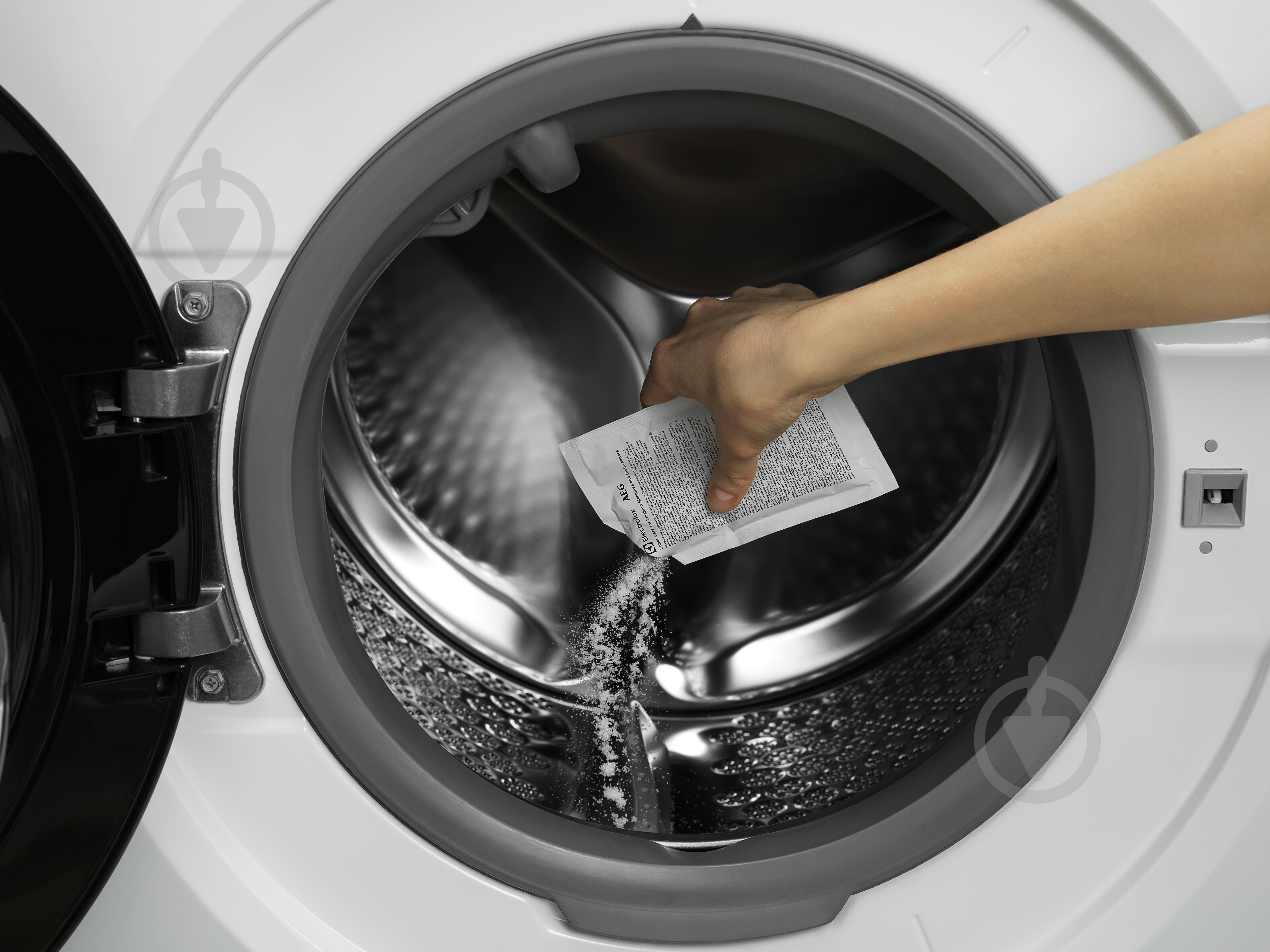 Засіб для видалення накипу Electrolux саше M2GCP101 - фото 2 Засіб для видалення накипу Electrolux саше M2GCP101 - фото 2