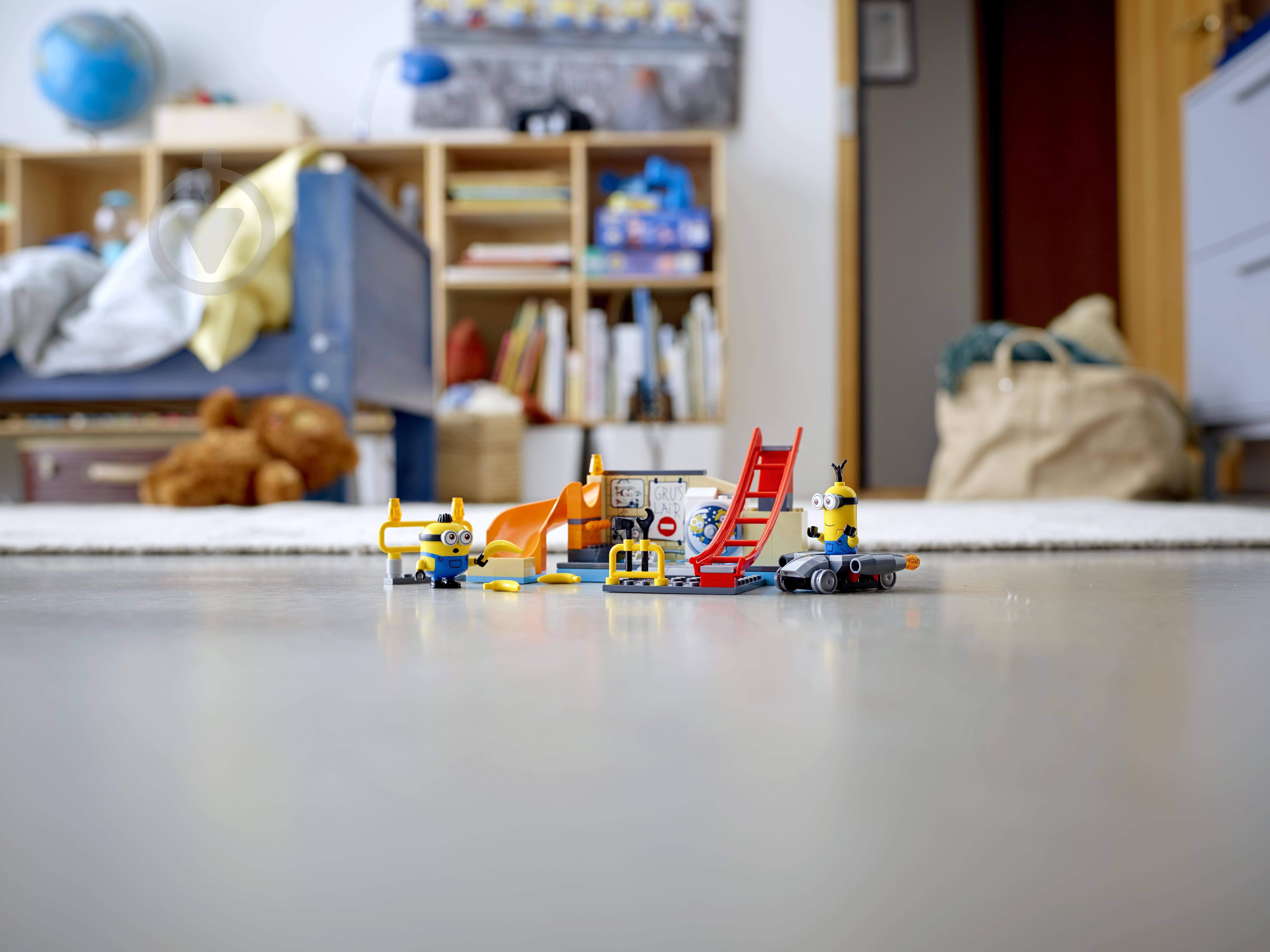 Конструктор LEGO Minions Міньйони в лабораторії Гру 75546 - фото 5 Конструктор LEGO Minions Міньйони в лабораторії Гру 75546 - фото 5