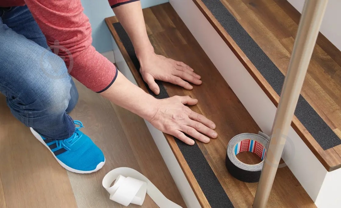 Лента против скольжения TESA Extra Resistant прозрачная 25 мм 5 м - фото 5 Лента против скольжения TESA Extra Resistant прозрачная 25 мм 5 м - фото 5