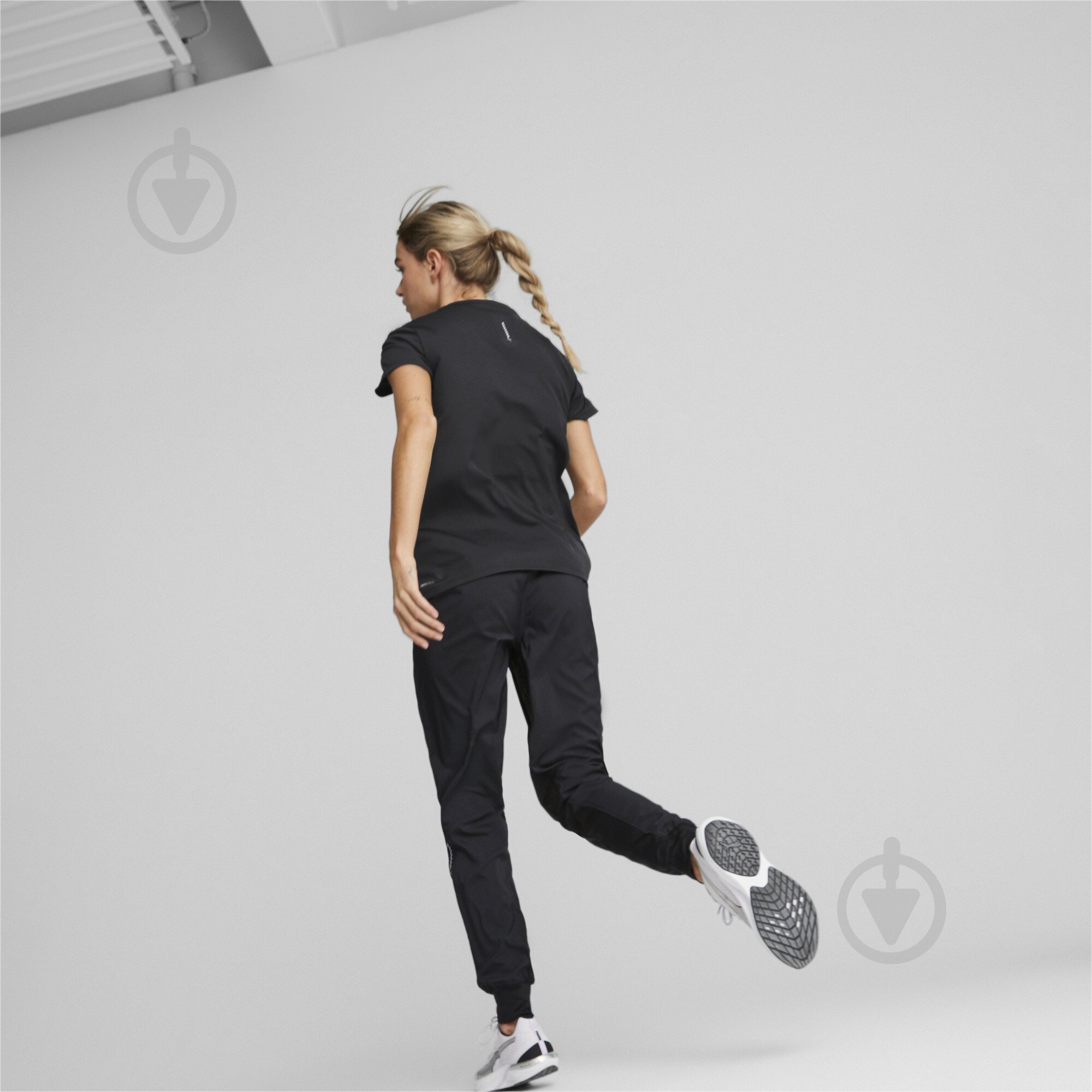 Брюки Puma RUN FAVORITE TAPERED PANT W 52318601 р. L черный - фото 5