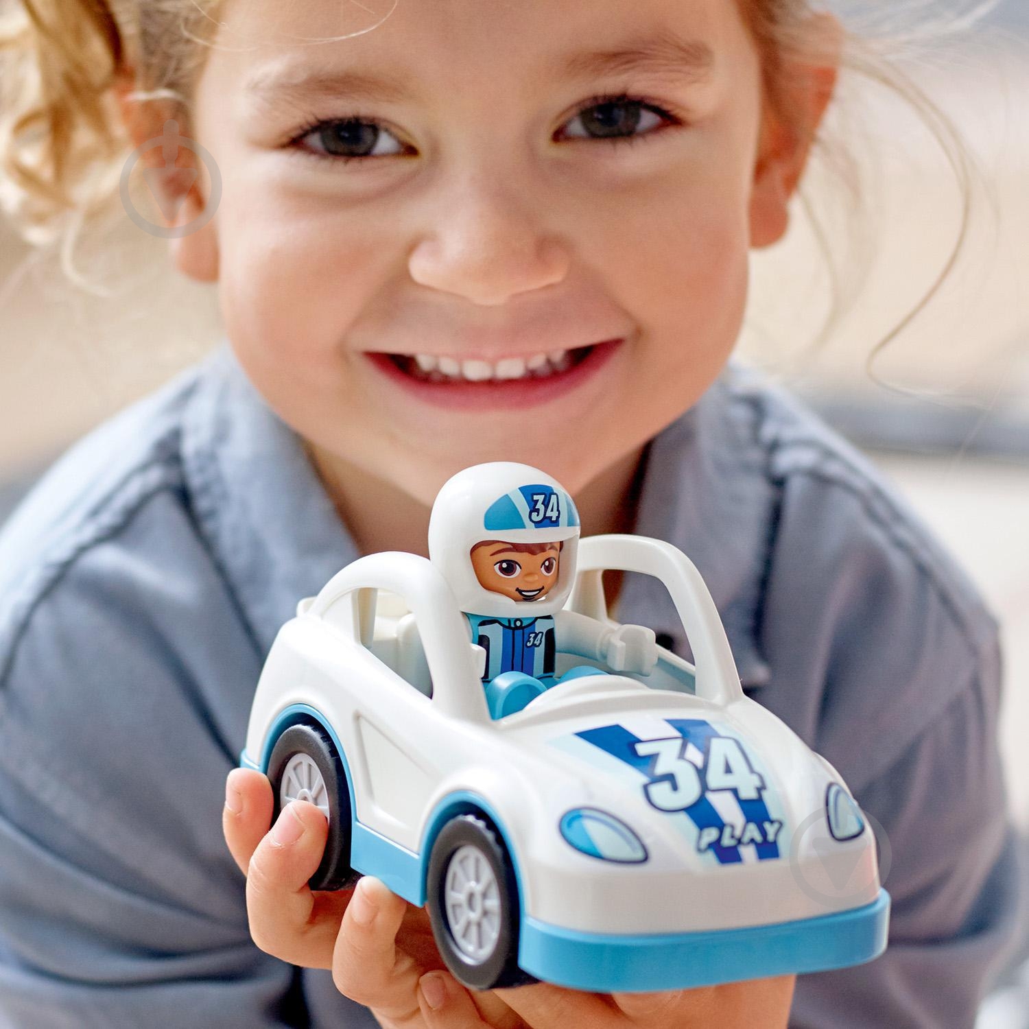 Конструктор LEGO DUPLO Гоночні автомобілі 10947 - фото 12