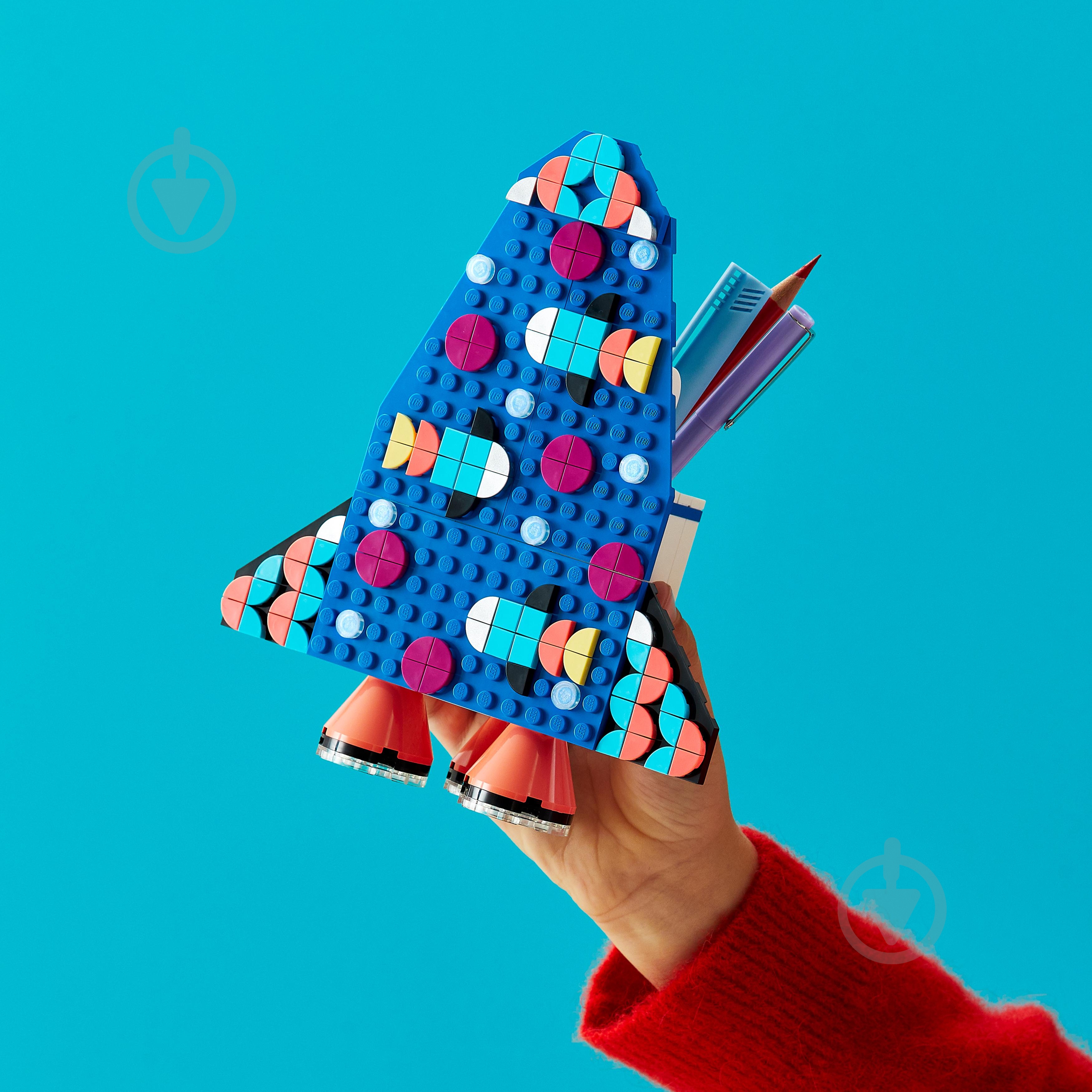 Конструктор LEGO Dots Подставка для карандашей 41936 - фото 9
