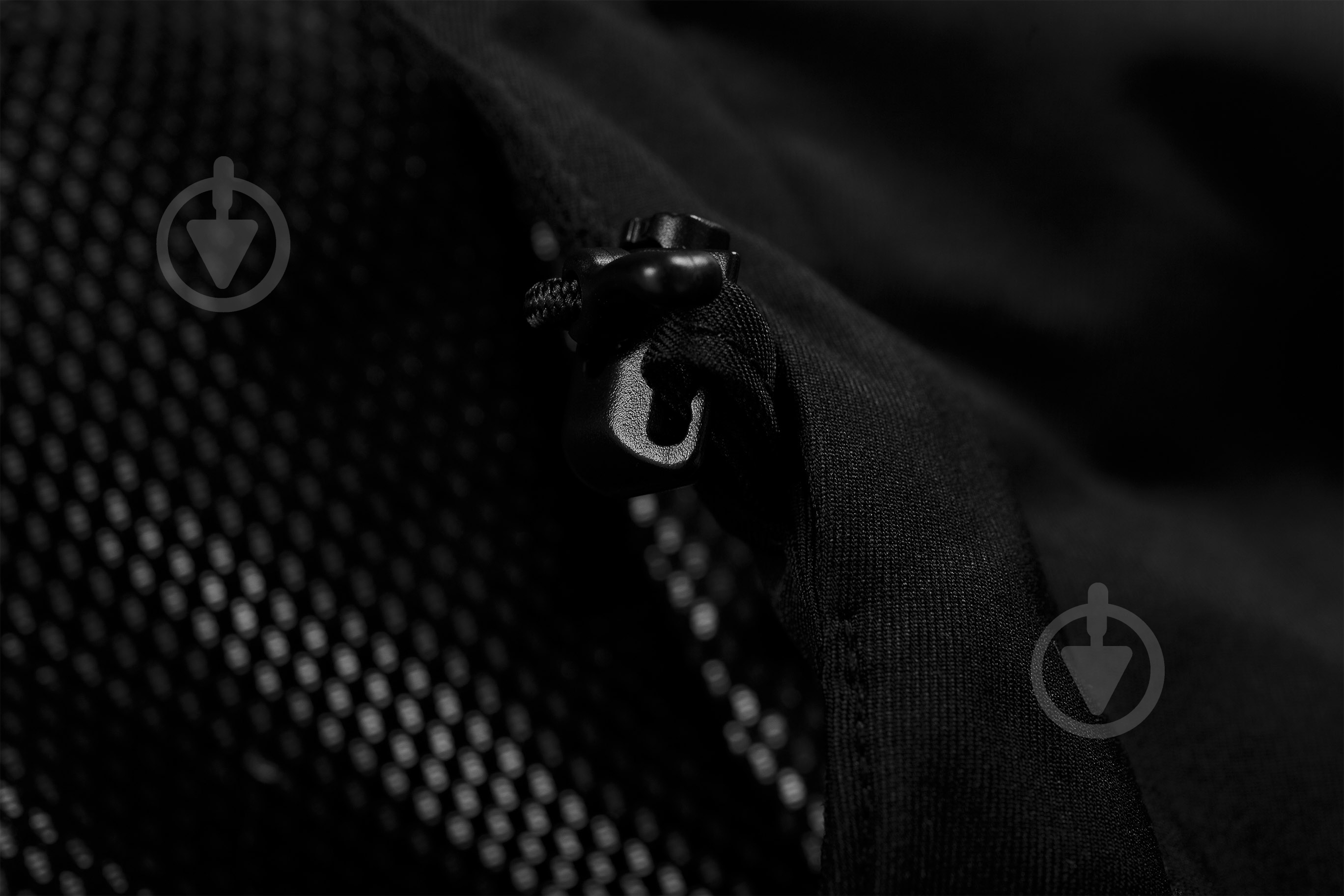 Куртка чоловіча зимова 4F D4Z20-KUMN152R-20S р.XL чорна - фото 4 Куртка чоловіча зимова 4F D4Z20-KUMN152R-20S р.XL чорна - фото 4