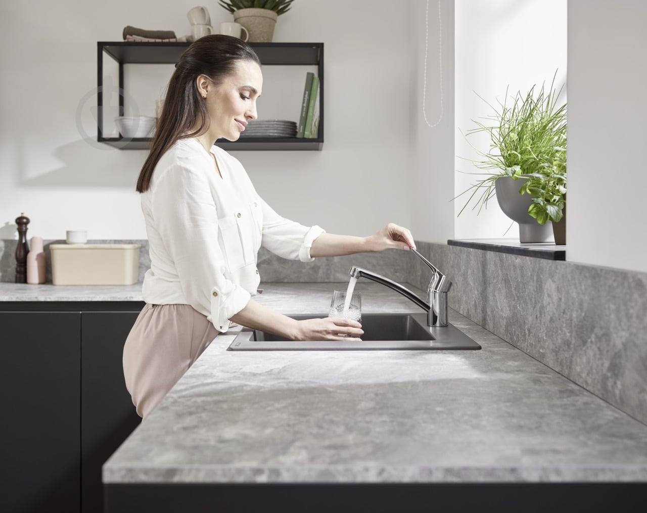 Смеситель для кухни Hansgrohe MySport S 13860000 - фото 4