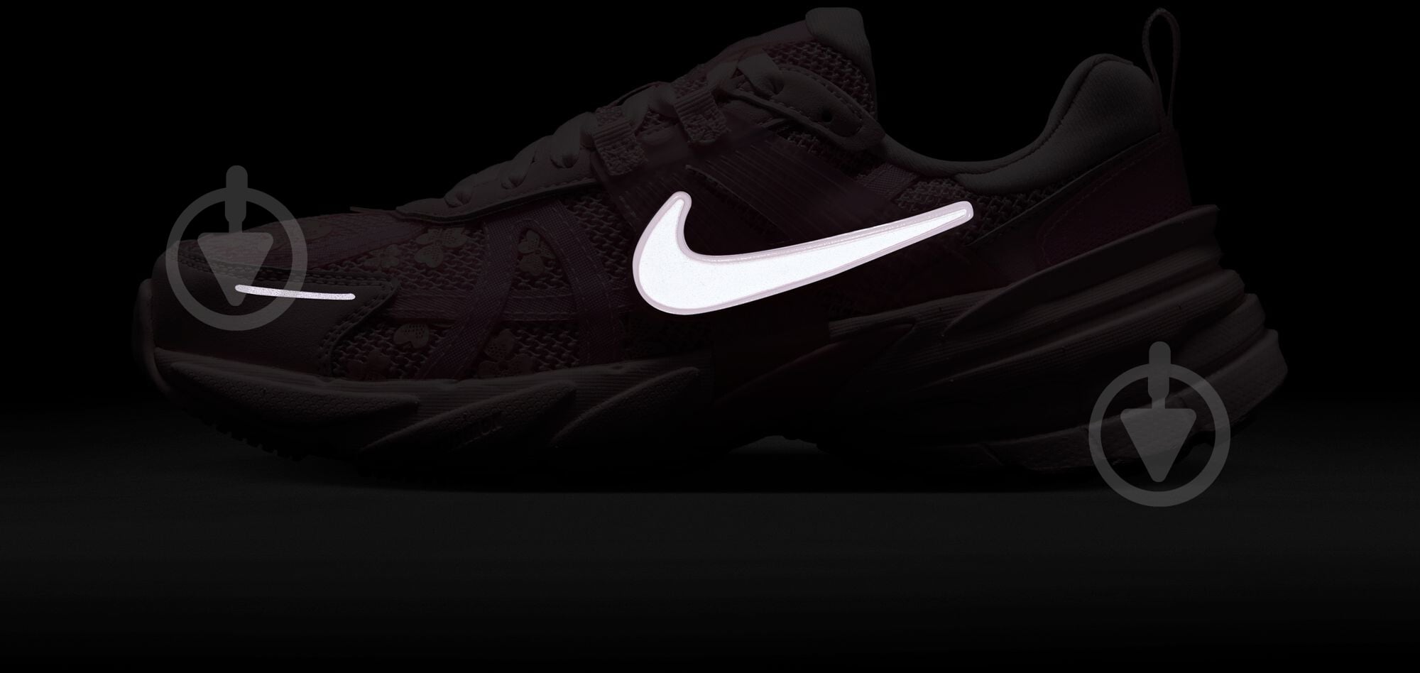 ᐉ Кросівки жіночі Nike W V2K RUN HJ5269-600 р.36,5 рожеві • Краща