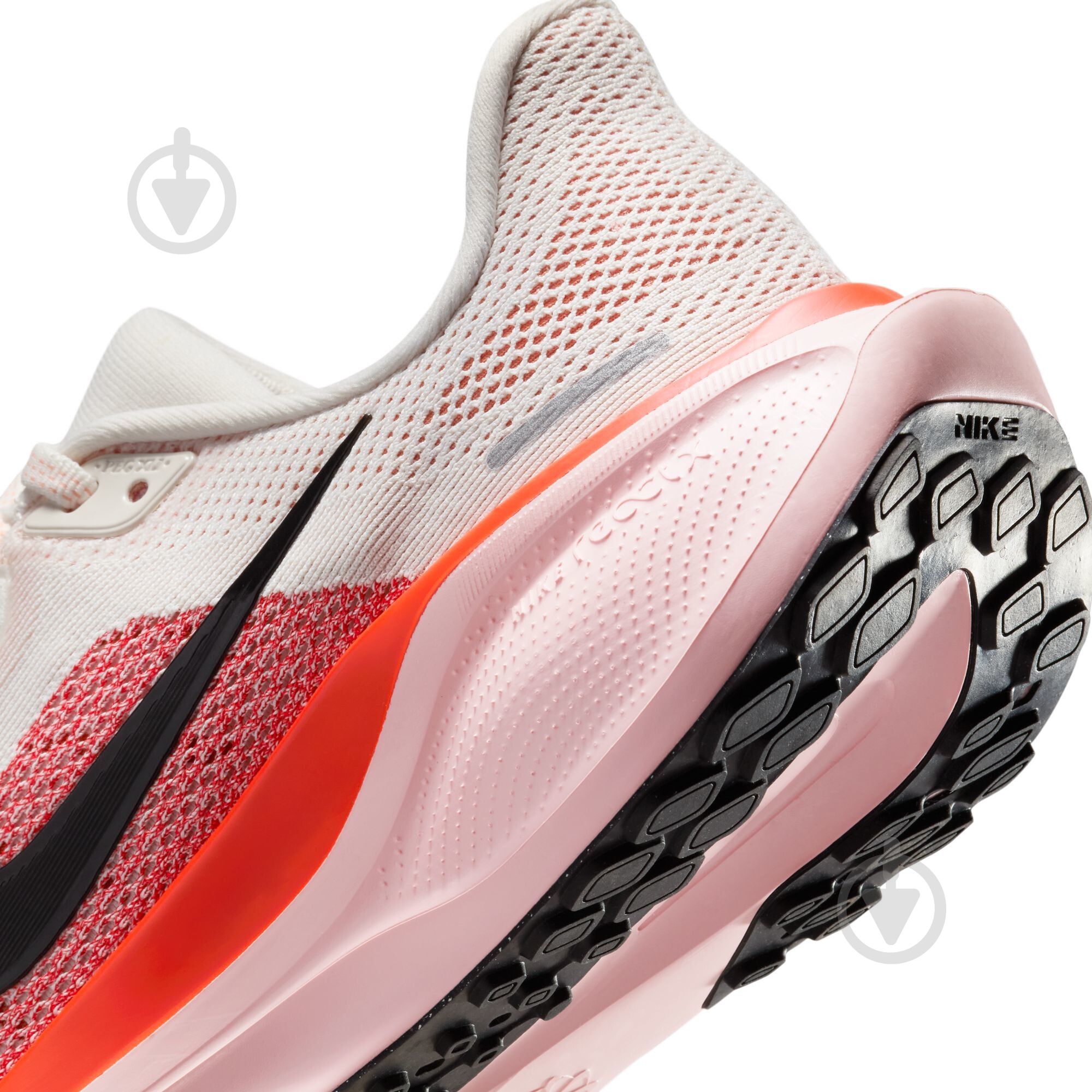 Кросівки жіночі Nike PEGASUS 41 FD2723-011 р.37,5 бежеві - фото 11 Кросівки жіночі Nike PEGASUS 41 FD2723-011 р.37,5 бежеві - фото 11