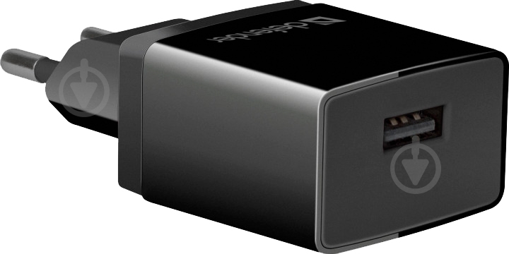 Сетевое зарядное устройство Defender UPA-11 1хUSB 5V/1А Black 83547 - фото 1 Сетевое зарядное устройство Defender UPA-11 1хUSB 5V/1А Black 83547 - фото 1