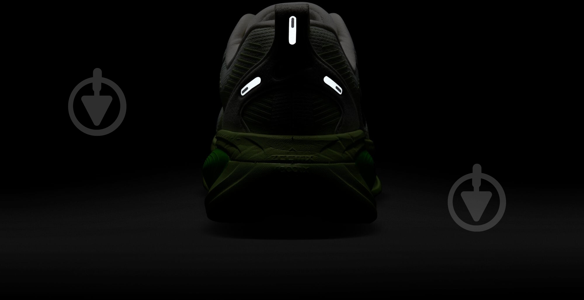 Кроссовки женские Nike W VOMERO 18 HM6804-102 р.38 бело-салатовые - фото 12