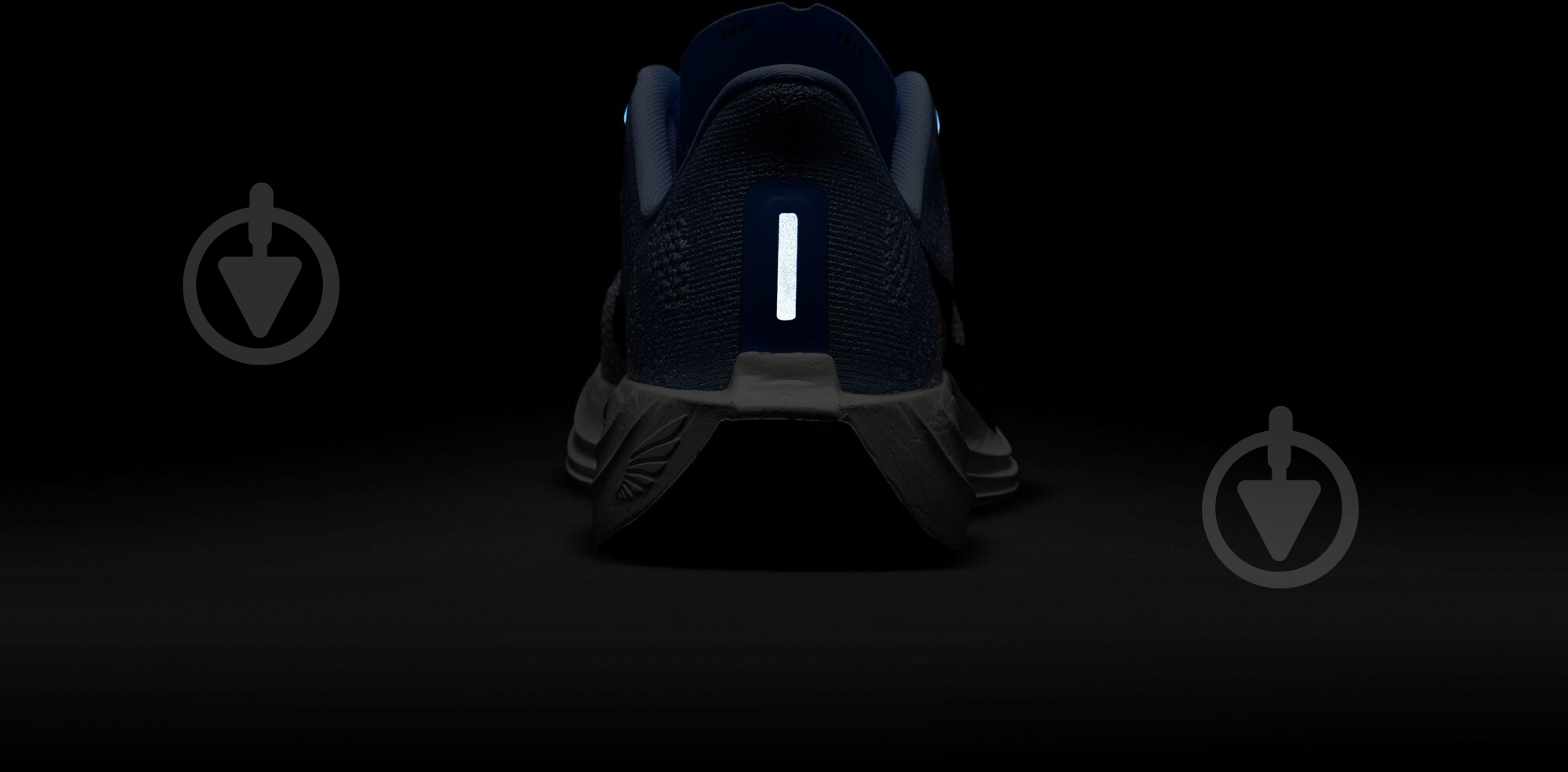 Кроссовки женские Nike Pegasus Plus FQ7261-402 р.38 голубые - фото 12