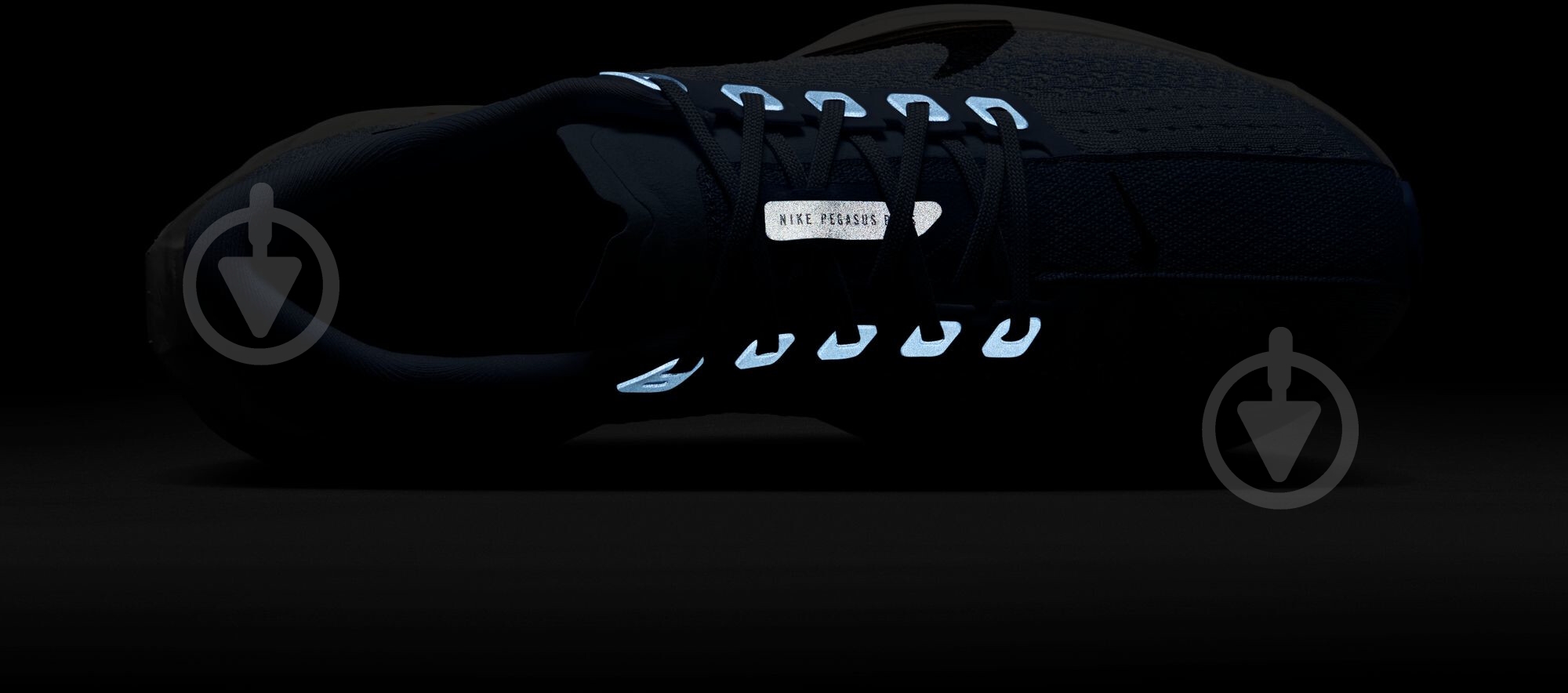 Кроссовки женские Nike Pegasus Plus FQ7261-402 р.38 голубые - фото 15