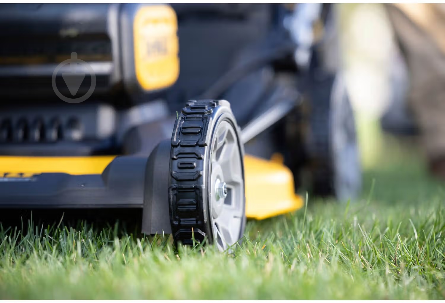 Газонокосилка аккумуляторная DeWalt DCMWP134N - фото 15 Газонокосилка аккумуляторная DeWalt DCMWP134N - фото 15