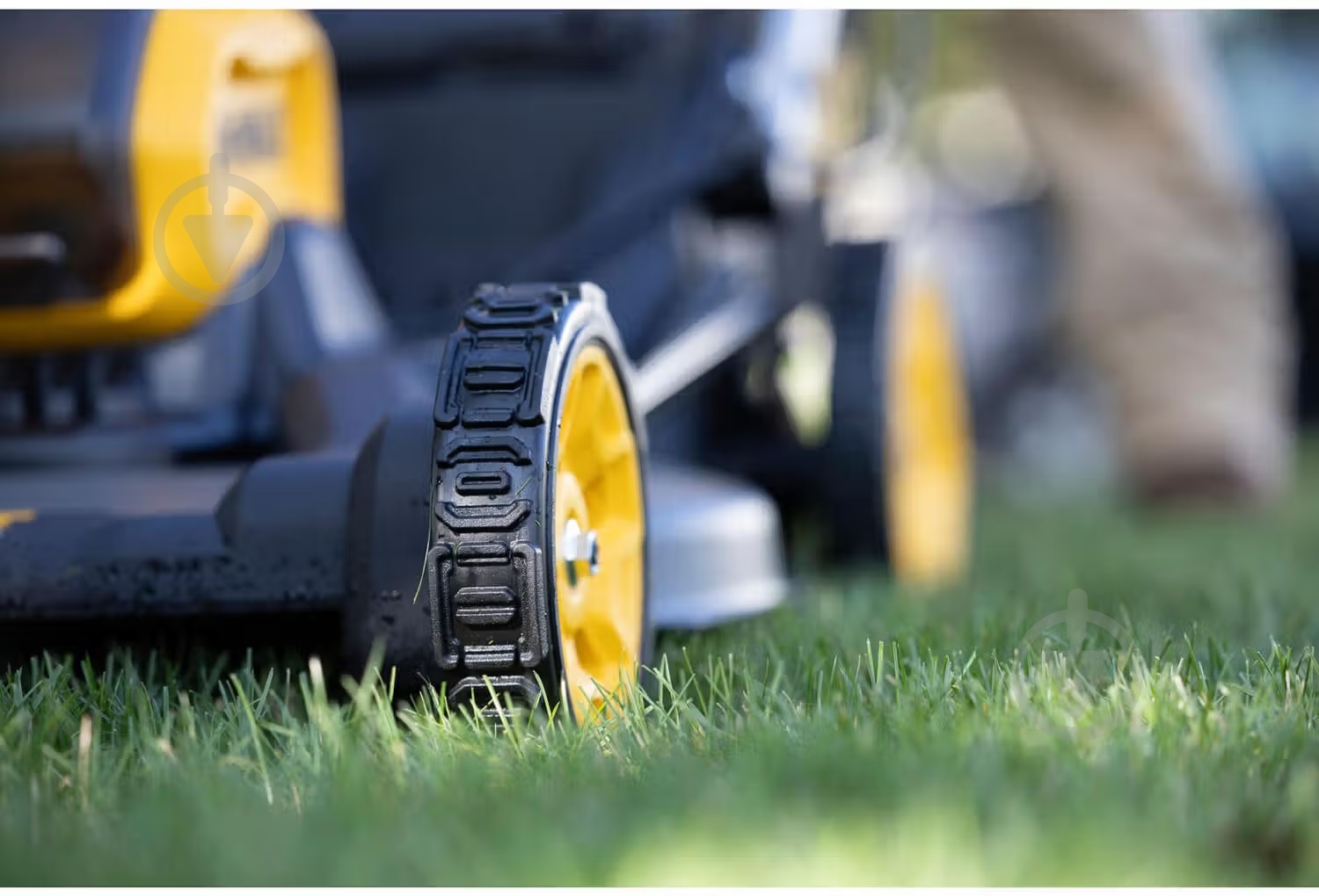 Газонокосилка аккумуляторная DeWalt DCMWSP550N - фото 14