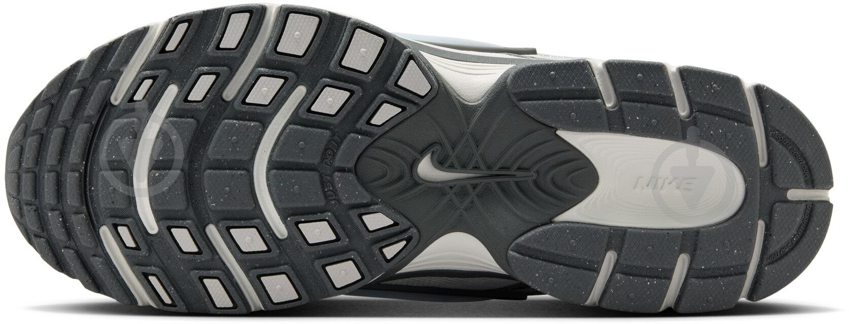 Кросівки жіночі Nike W V5 RNR HQ7901-103 р.38,5 білі - фото 9