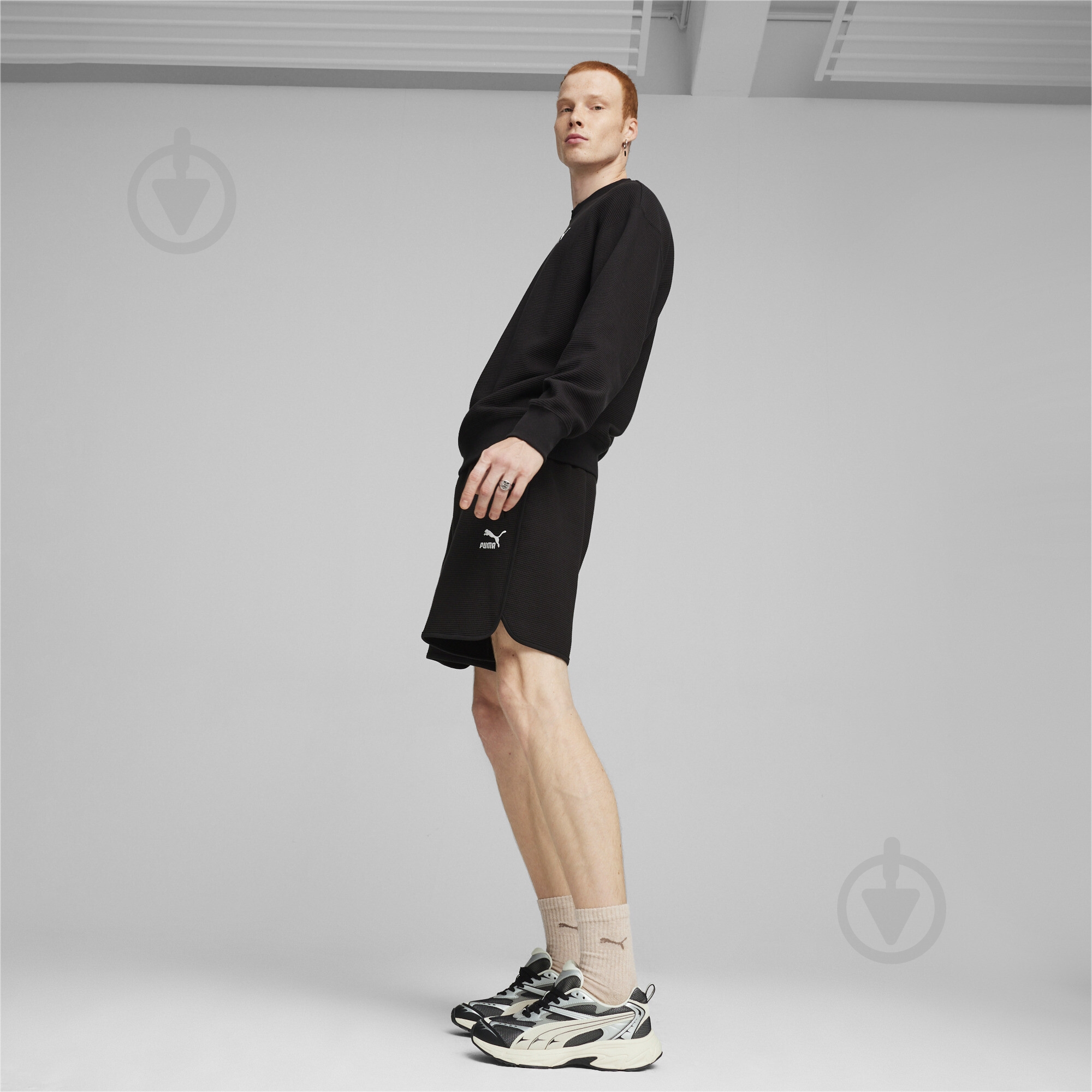 Шорты Puma CLASSICS WAFFLE SHORTS 7"" 62425201 р. M черный - фото 4