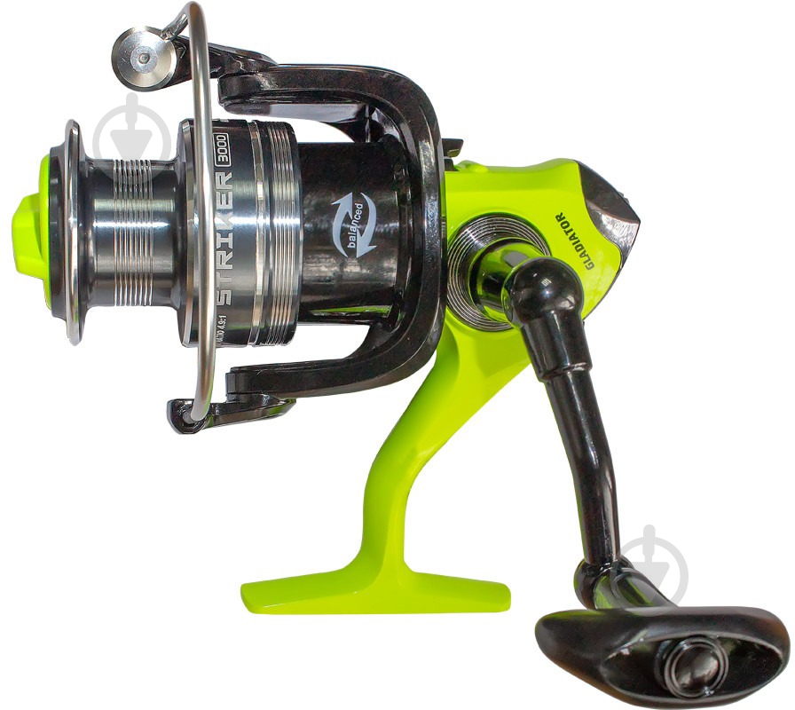 Катушка безынерционная Gladiator 5+1 "STRIKER" 3000 3000 - фото 1