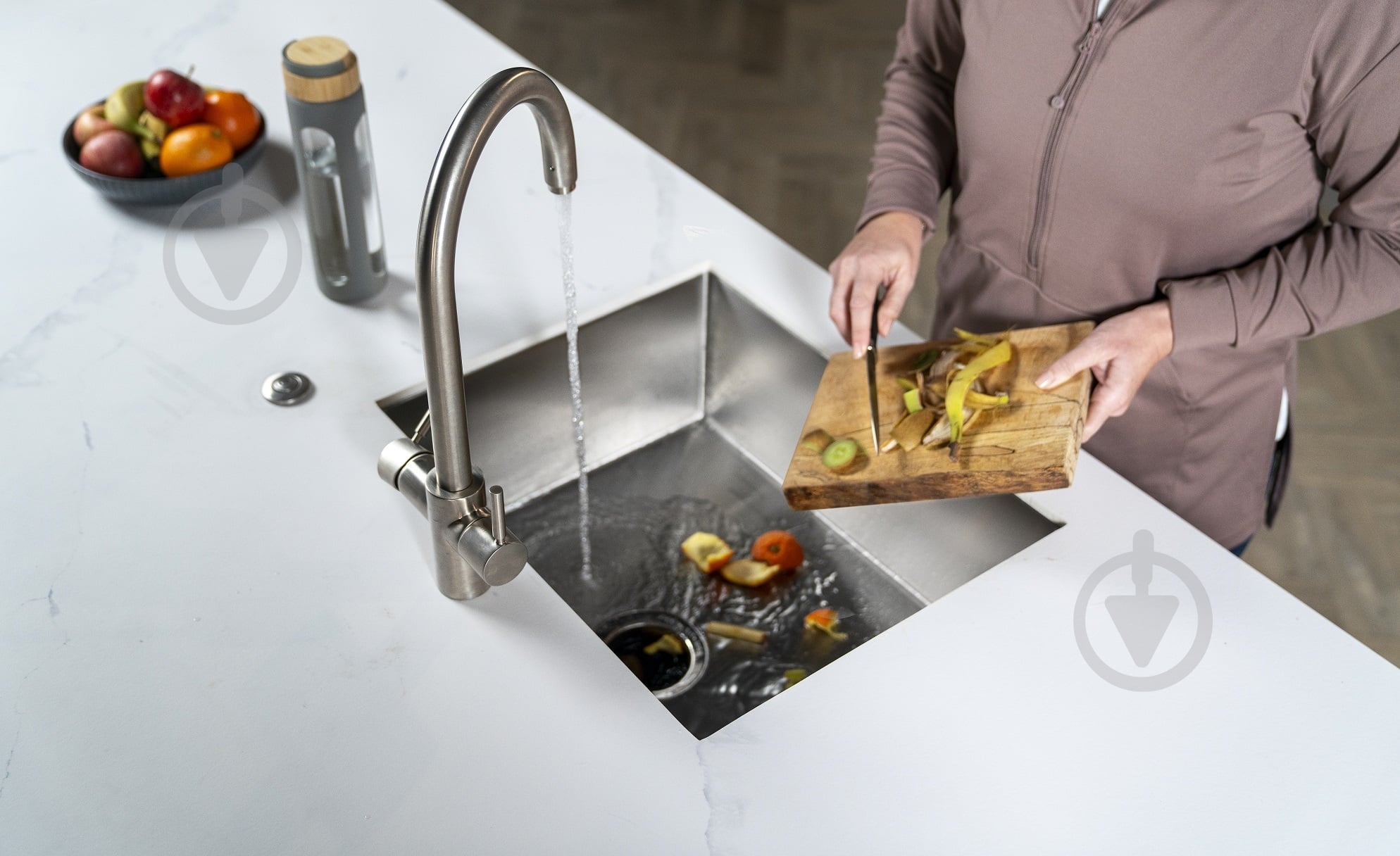 Подрібнювач харчових відходів IN SINK ERATOR Premium 700 - фото 9 Подрібнювач харчових відходів IN SINK ERATOR Premium 700 - фото 9