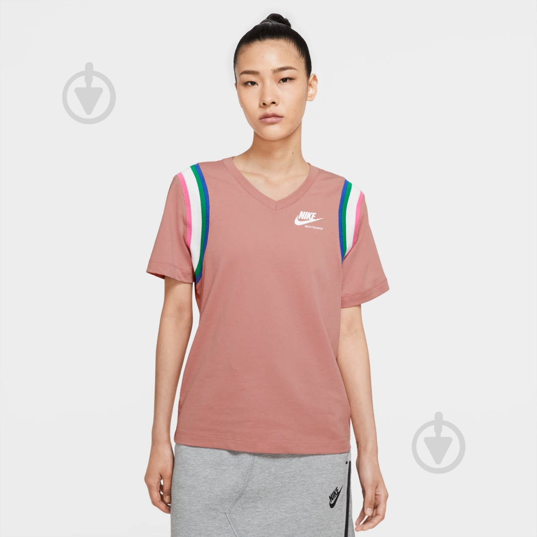 Футболка Nike W NSW HRTG TOP CU5885-685 р.M розовый - фото 4 Футболка Nike W NSW HRTG TOP CU5885-685 р.M розовый - фото 4