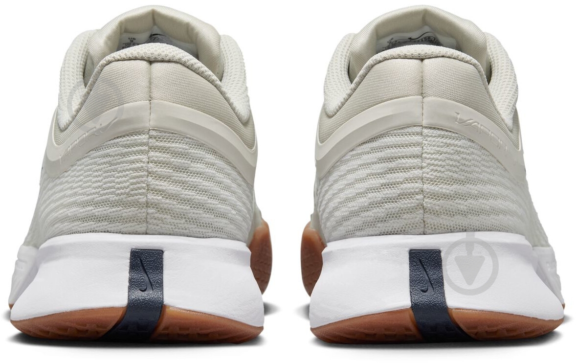 Кросівки жіночі Nike Vapor Pro 3 FZ2158-100 р.40 бежеві - фото 6 Кросівки жіночі Nike Vapor Pro 3 FZ2158-100 р.40 бежеві - фото 6