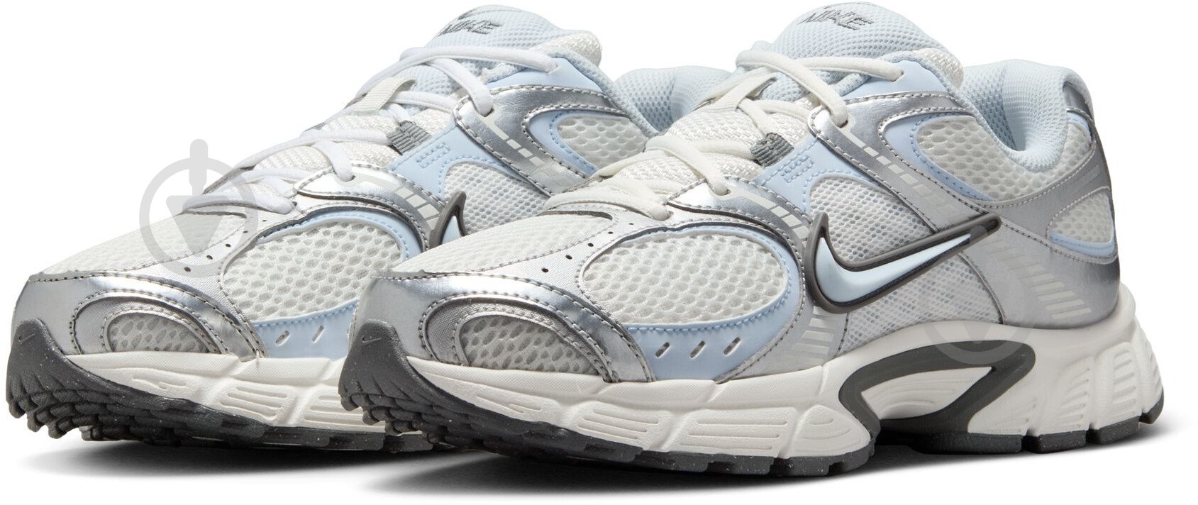 Кросівки жіночі Nike W V5 RNR HQ7901-103 р.40 білі - фото 5