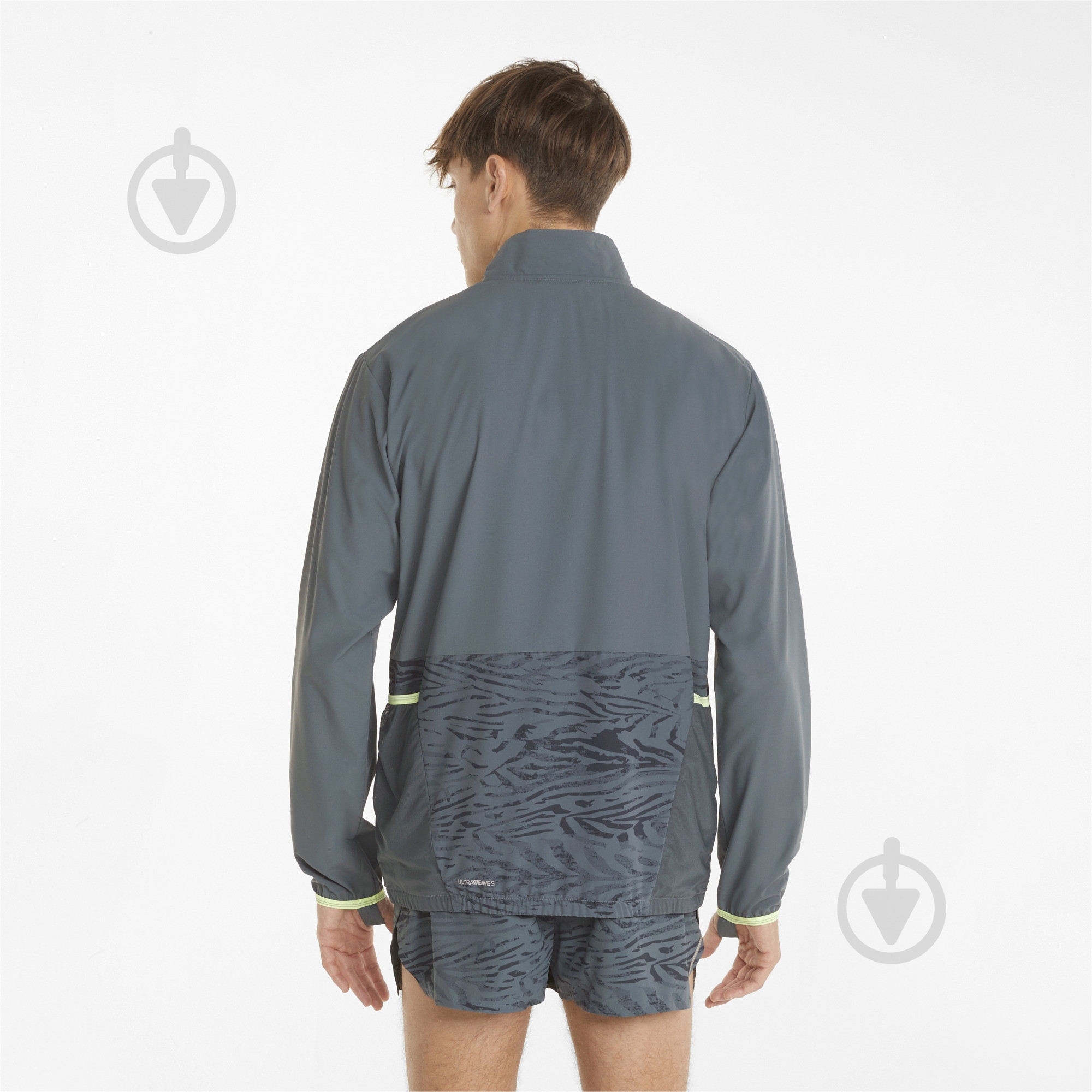 Вітрівка чоловіча демісезонна Puma RUN Ultraweave S FSTR Jacket 52139742 р.S сіра - фото 2 Вітрівка чоловіча демісезонна Puma RUN Ultraweave S FSTR Jacket 52139742 р.S сіра - фото 2