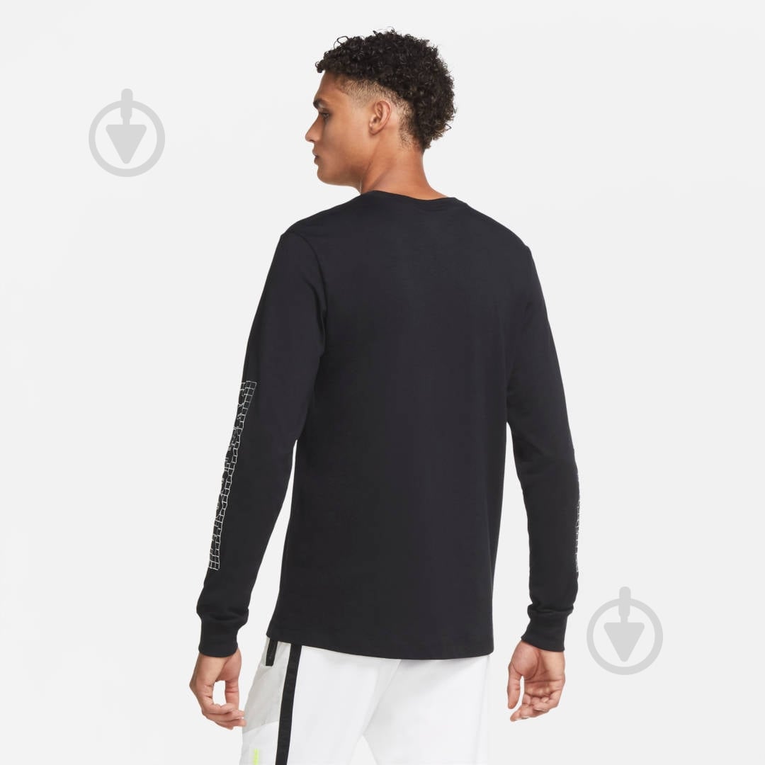 Футболка Nike M NSW LS TEE FUTURA FOIL CZ4708-010 р.S черный - фото 5 Футболка Nike M NSW LS TEE FUTURA FOIL CZ4708-010 р.S черный - фото 5