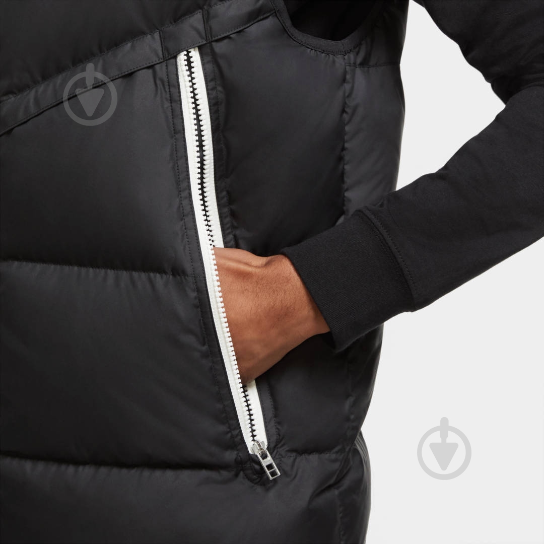 Жилет Nike M NSW DWN FIL WR VEST SHLD CU4414-010 р.L чорний - фото 6 Жилет Nike M NSW DWN FIL WR VEST SHLD CU4414-010 р.L чорний - фото 6