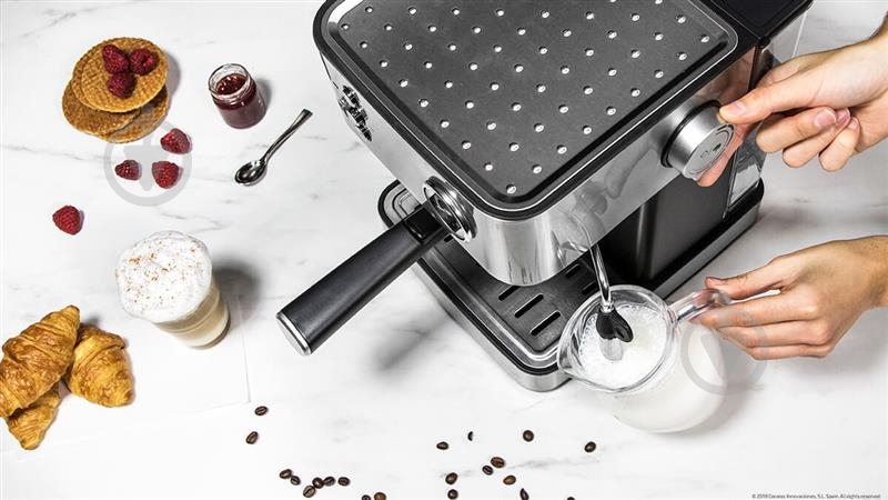 Кофеварка рожковая CECOTEC Cumbia Power Espresso 20 Professionale CCTC-01556 - фото 3 Кофеварка рожковая CECOTEC Cumbia Power Espresso 20 Professionale CCTC-01556 - фото 3