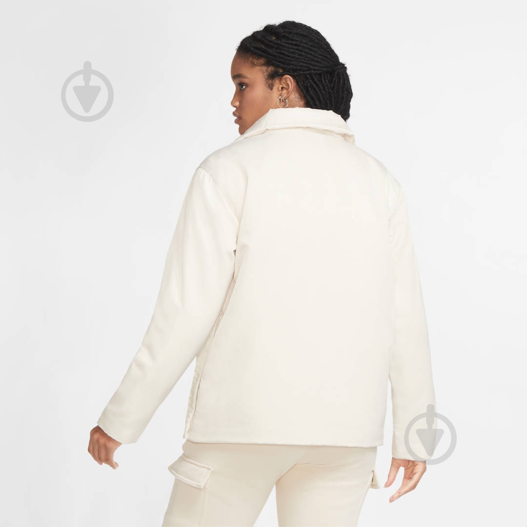Куртка женская демисезонная Nike W NSW SYN JKT TREND CU5831-140 р.XS белая - фото 5 Куртка женская демисезонная Nike W NSW SYN JKT TREND CU5831-140 р.XS белая - фото 5