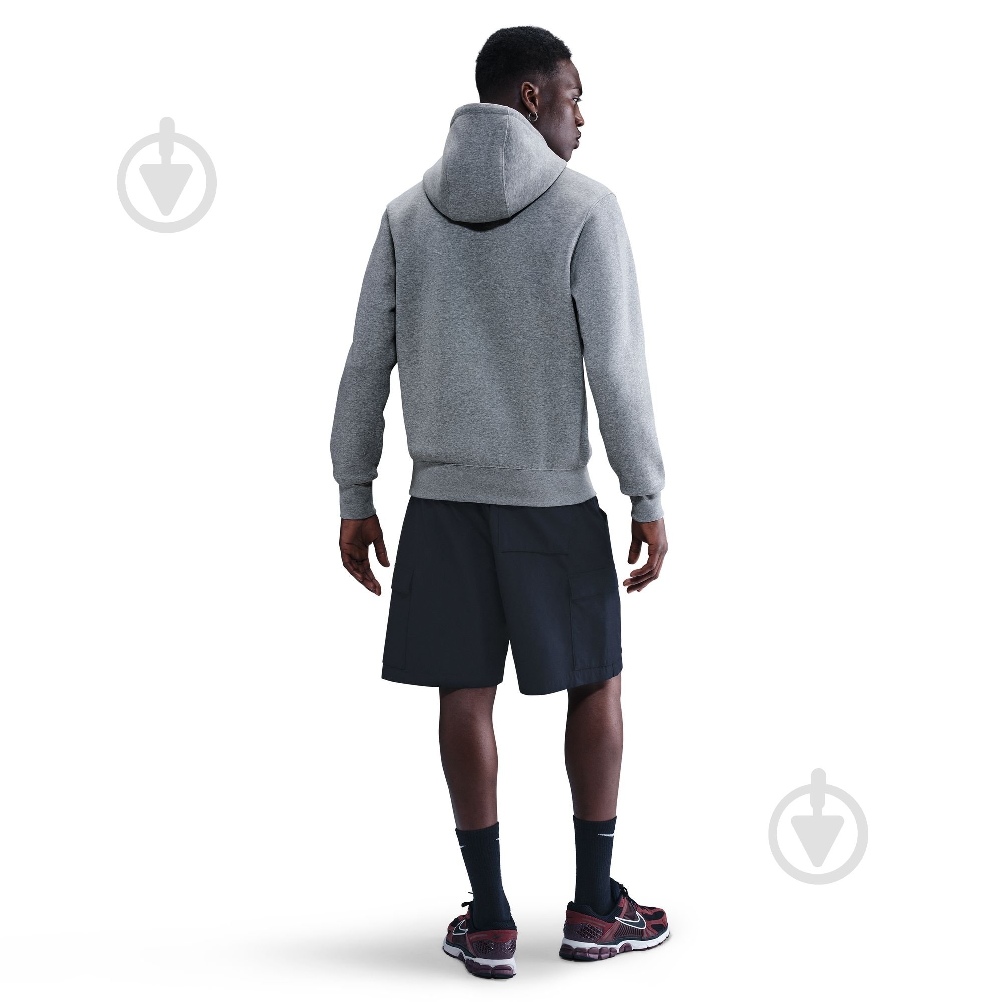 Джемпер Nike M NK CLUB BB PO GFX HOODIE FN3868-063 р.L серый - фото 3 Джемпер Nike M NK CLUB BB PO GFX HOODIE FN3868-063 р.L серый - фото 3