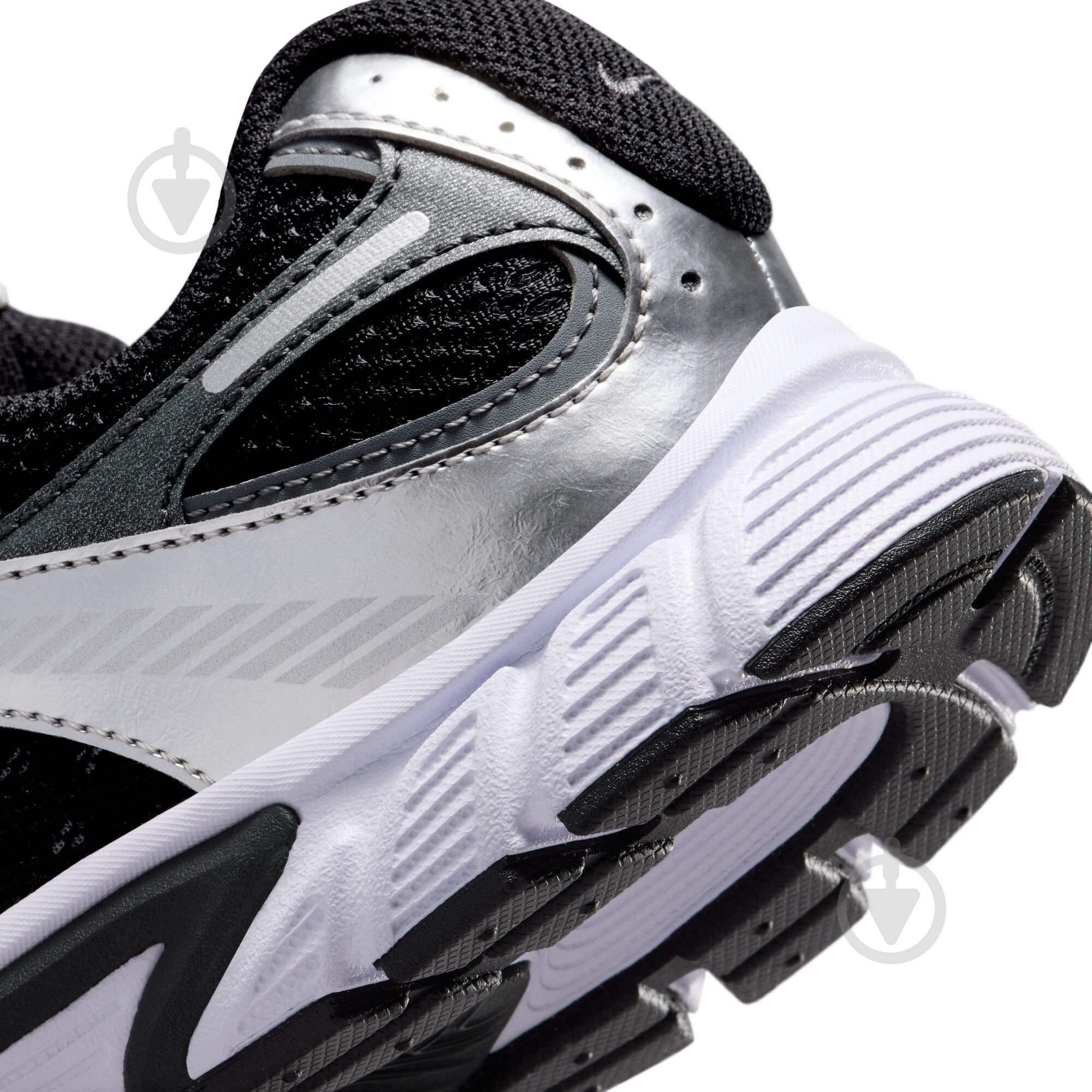 Кросівки Nike V5 RNR (GS) HQ6411-001 р.40 - фото 11