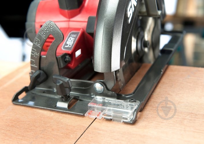 Пила дисковая SKIL SW1E3520CA+BC1E3136AA - фото 3 Пила дисковая SKIL SW1E3520CA+BC1E3136AA - фото 3