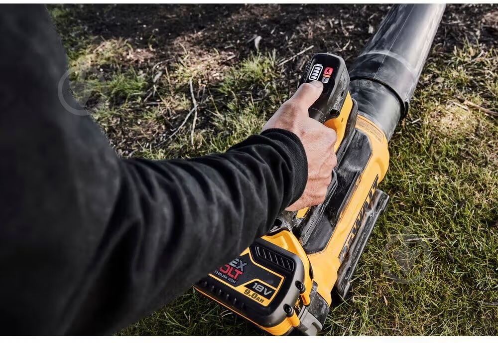 Воздуховод аккумуляторный DeWalt DCMBL777X1 - фото 9