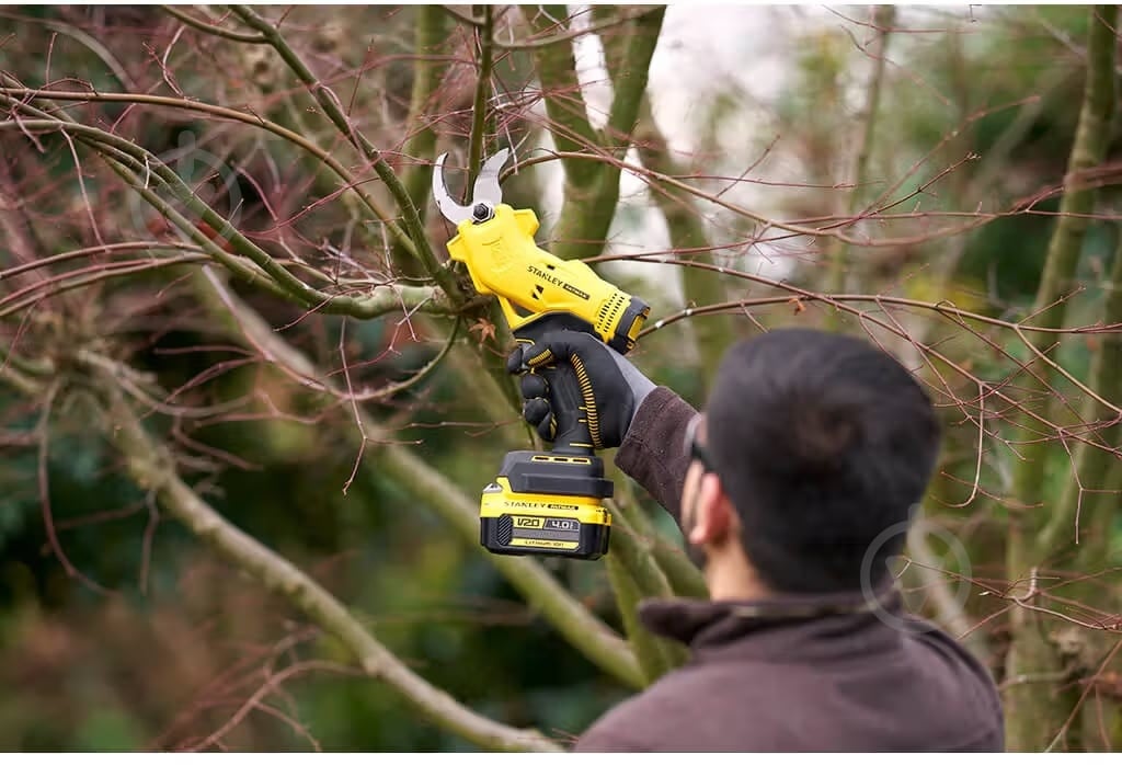 Кусторез аккумуляторный Stanley FatMax SFMCPP32B - фото 4 Кусторез аккумуляторный Stanley FatMax SFMCPP32B - фото 4