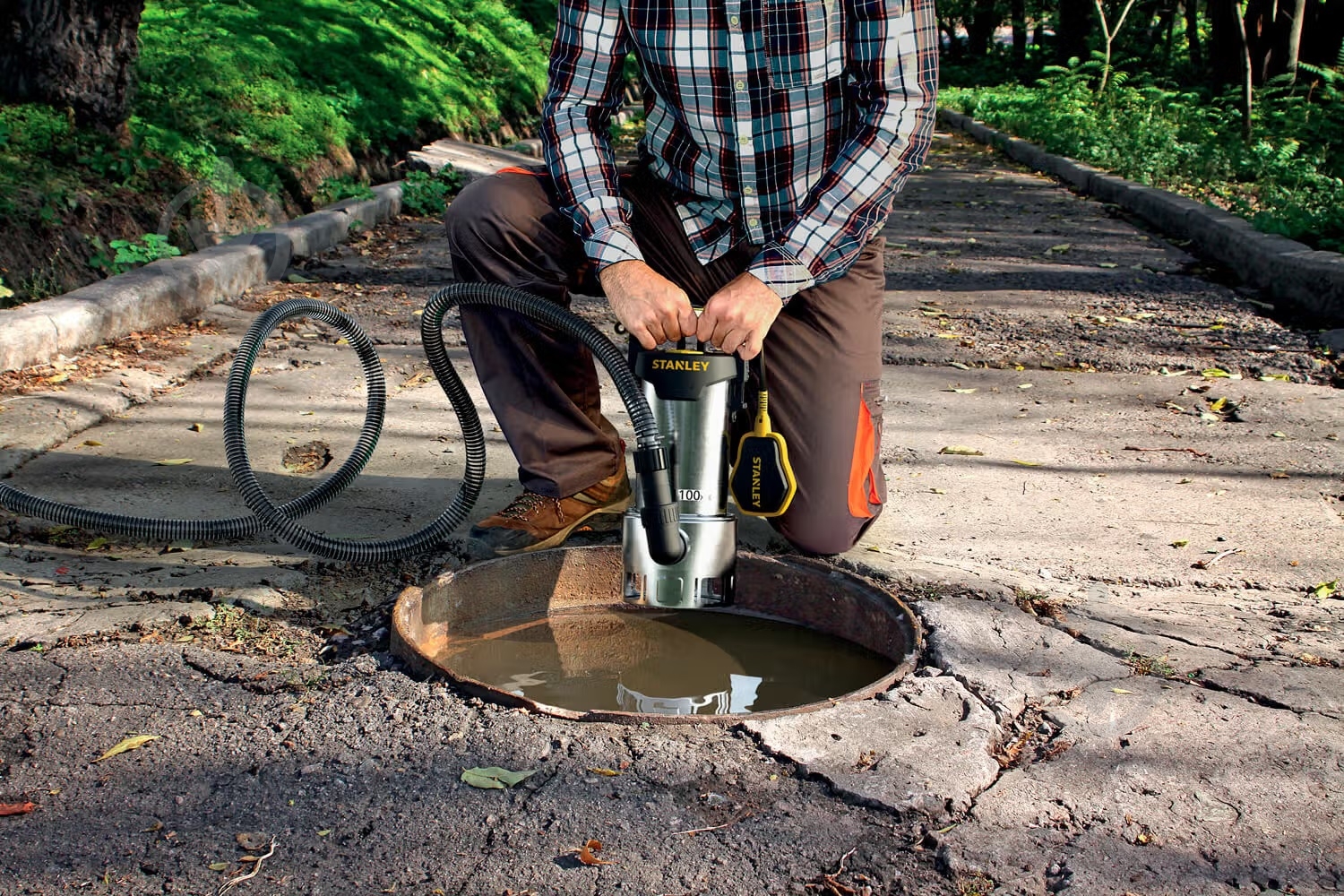Насос дренажный Stanley SXUP1100XDE - фото 4 Насос дренажный Stanley SXUP1100XDE - фото 4