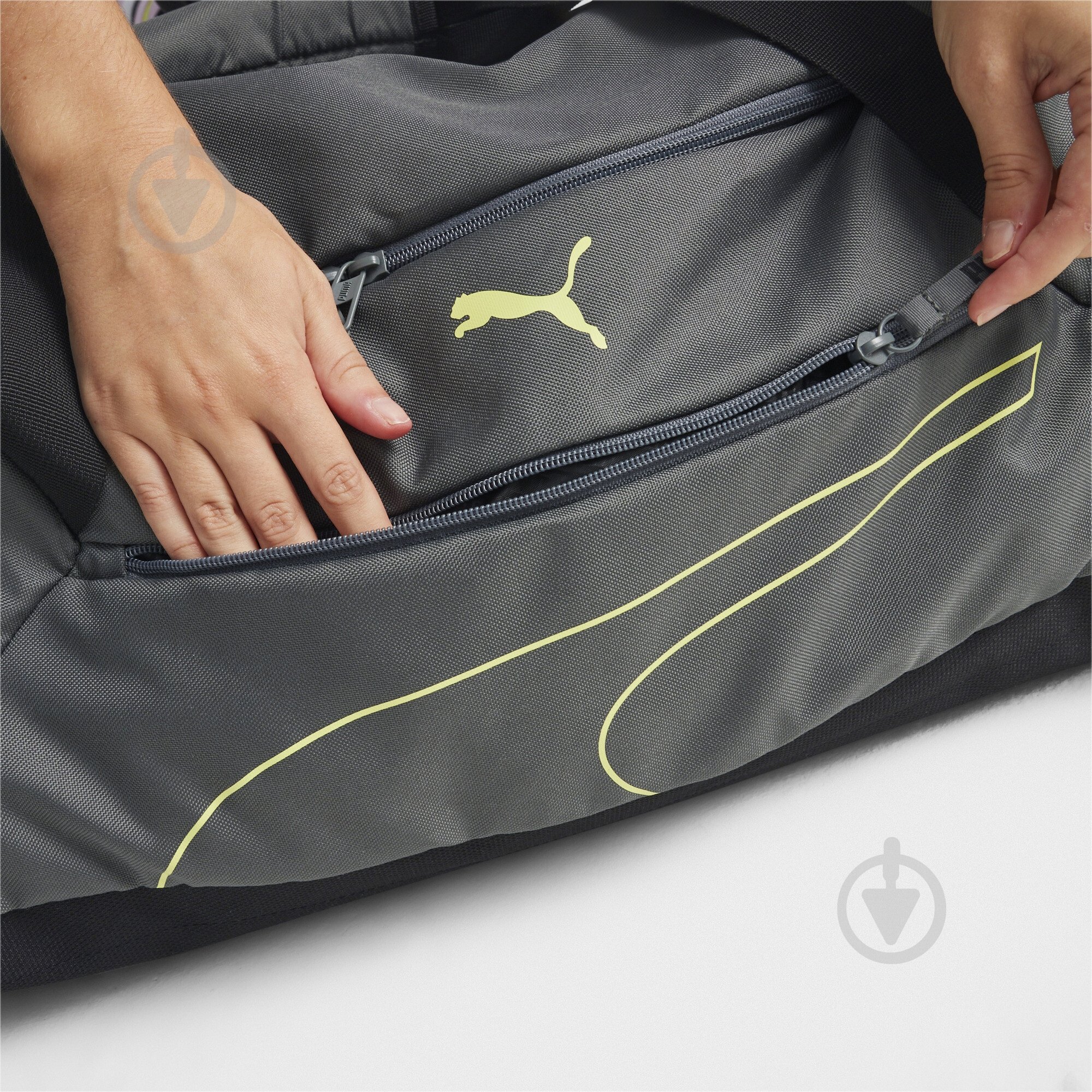 Спортивная сумка Puma FUNDAMENTALS SPORTS BAG M 09033302 серый - фото 4