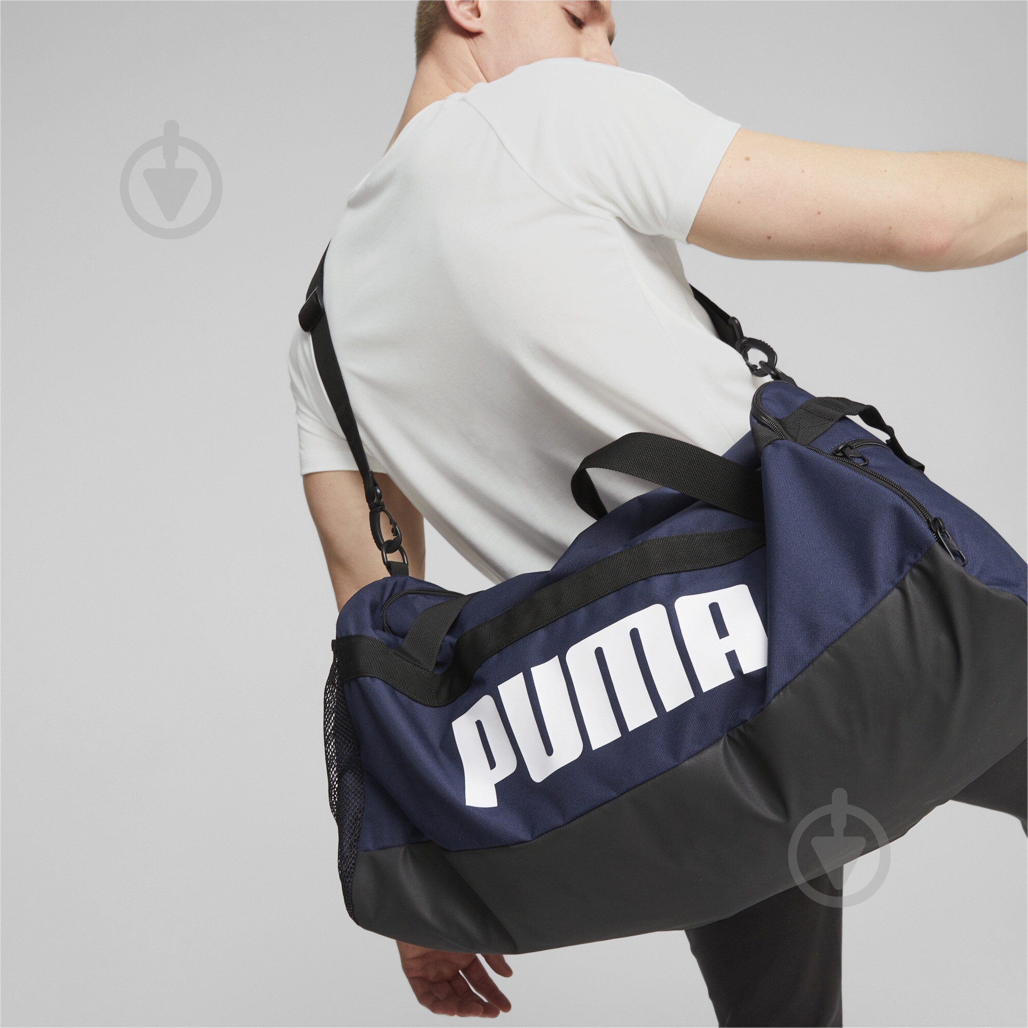 Сумка Puma CHALLENGER DUFFEL BAG M 07953102 58 л синій - фото 5 Сумка Puma CHALLENGER DUFFEL BAG M 07953102 58 л синій - фото 5