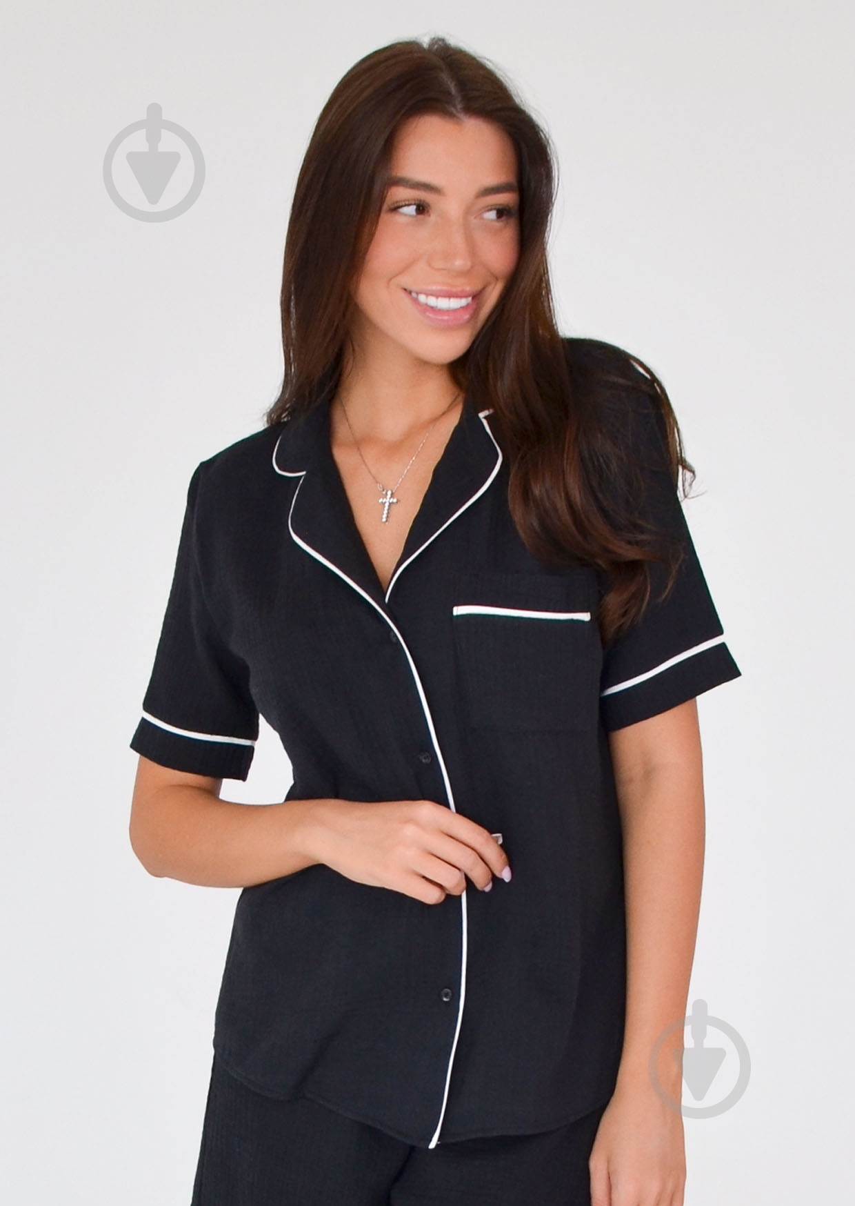 Джемпер Roksana 1423/11008 р. 48 чорний - фото 1 Джемпер Roksana 1423/11008 р. 48 чорний - фото 1