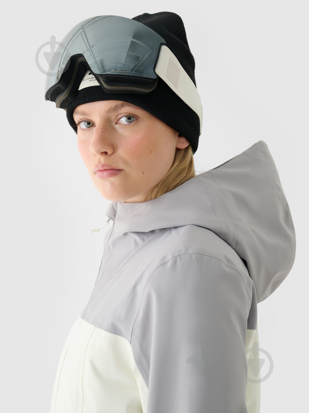 Куртка жіноча зимова 4F TECHNICAL JACKET F572 4FWAW24TTJAF572-27S р.S сіра - фото 3