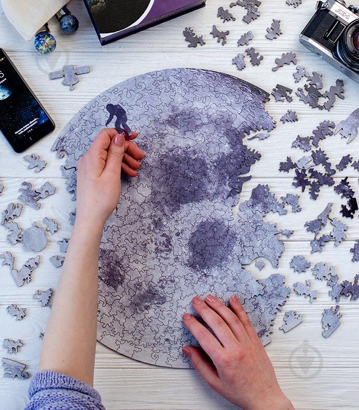 Пазл деревянный Луна 40 см PuzzleUp - фото 1