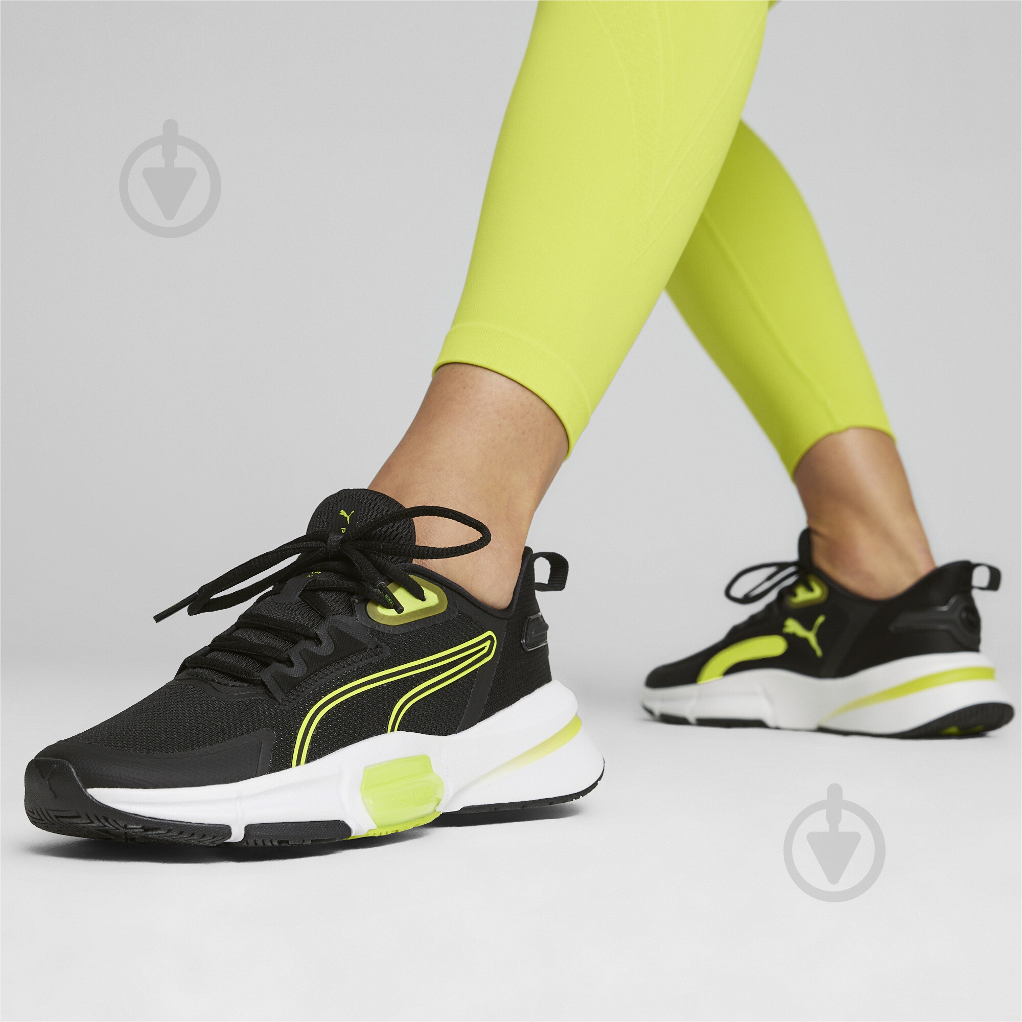 Кроссовки женские Puma PWRFRAME TR 3 WN'S 37956002 р.36 черные - фото 3